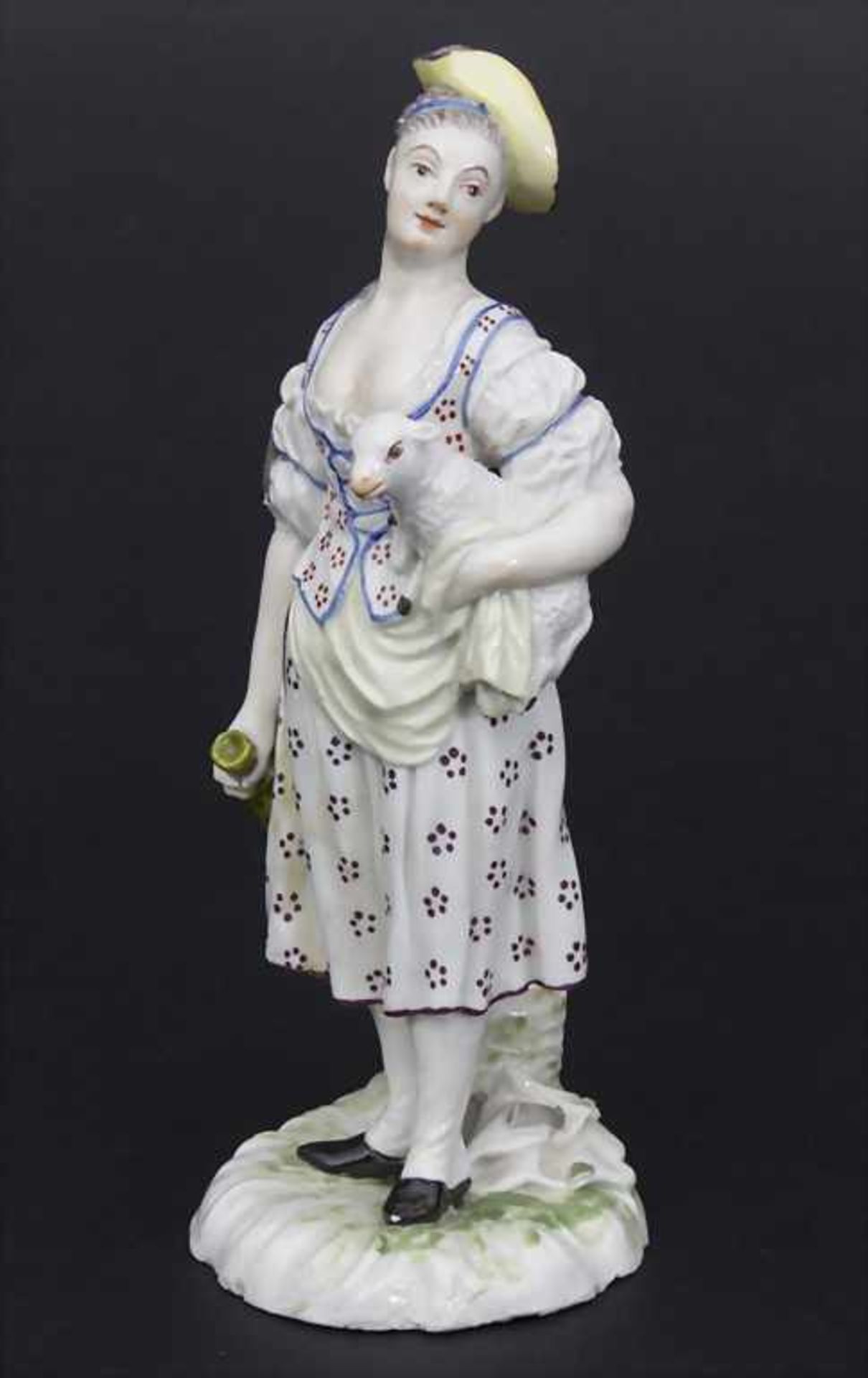 Schäferin mit Lamm / A shepherdess holding a lamb, wohl Joseph Nees, Ludwigsburg, 1760-67