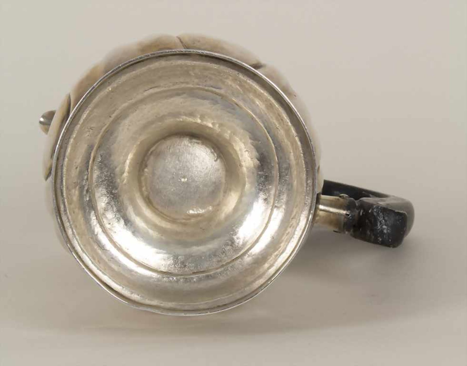 Barock Kaffeekanne / A Baroque silver coffee pot, wohl Norddeutsch, um 1750 - Image 6 of 7