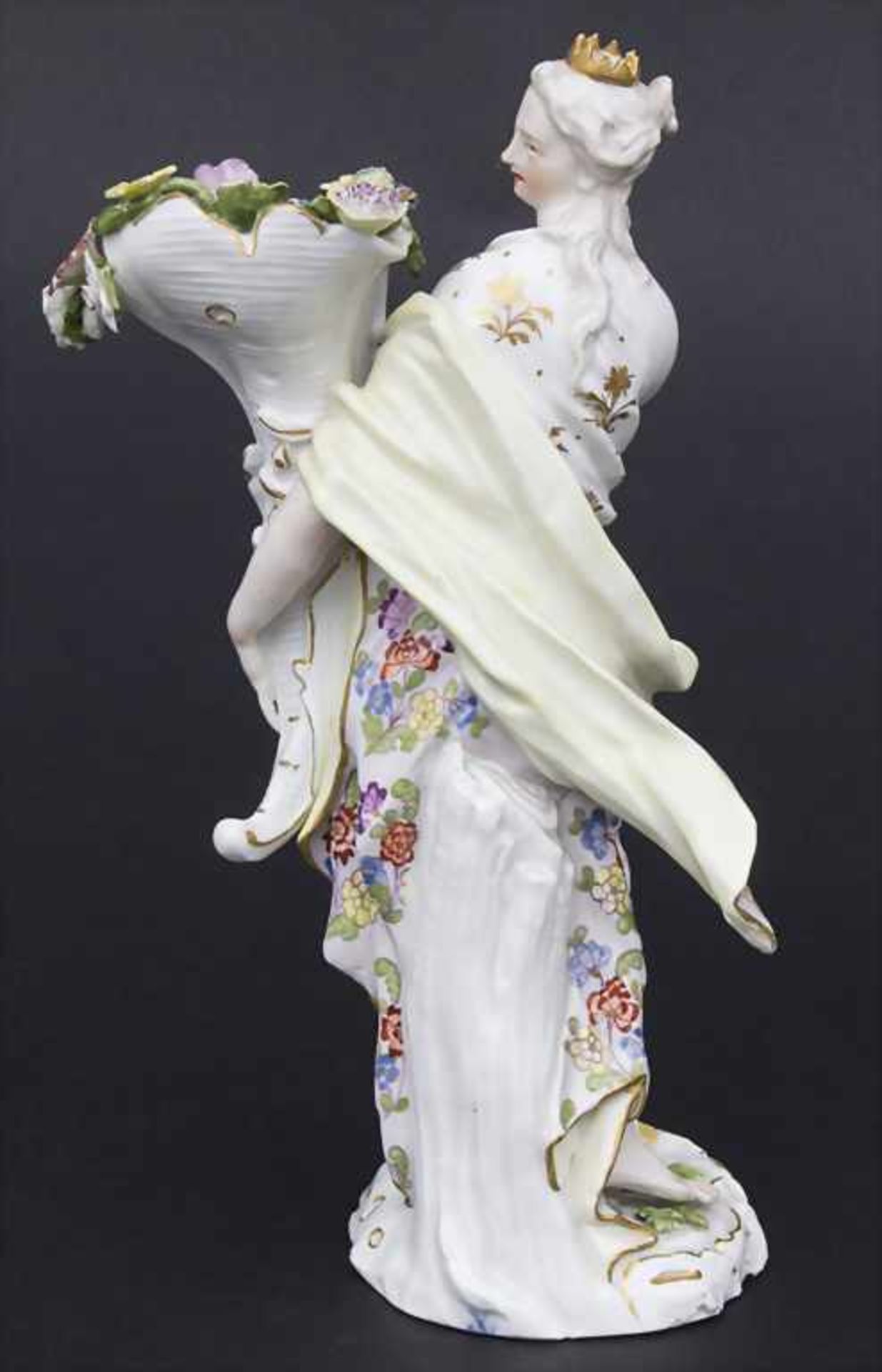 Seltene Allegorie 'Die Erde' / A rare allegorical figure of 'The Earth', Meissen, Mitte 18. Jh. - Bild 3 aus 7