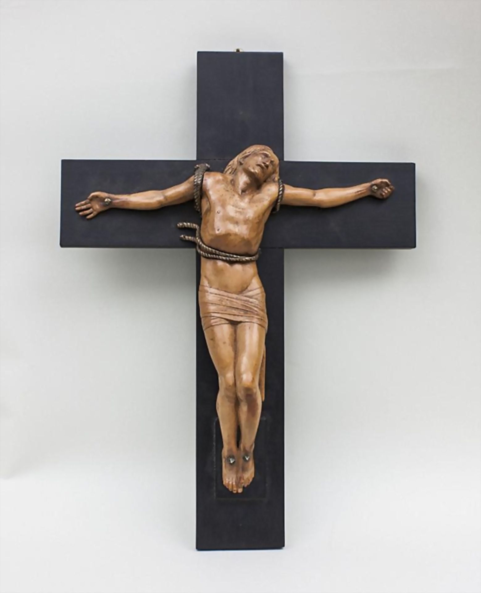 Leidender Christus am Kreuz/Crucifix, Frankreich, um 1920/1930 - Bild 2 aus 2