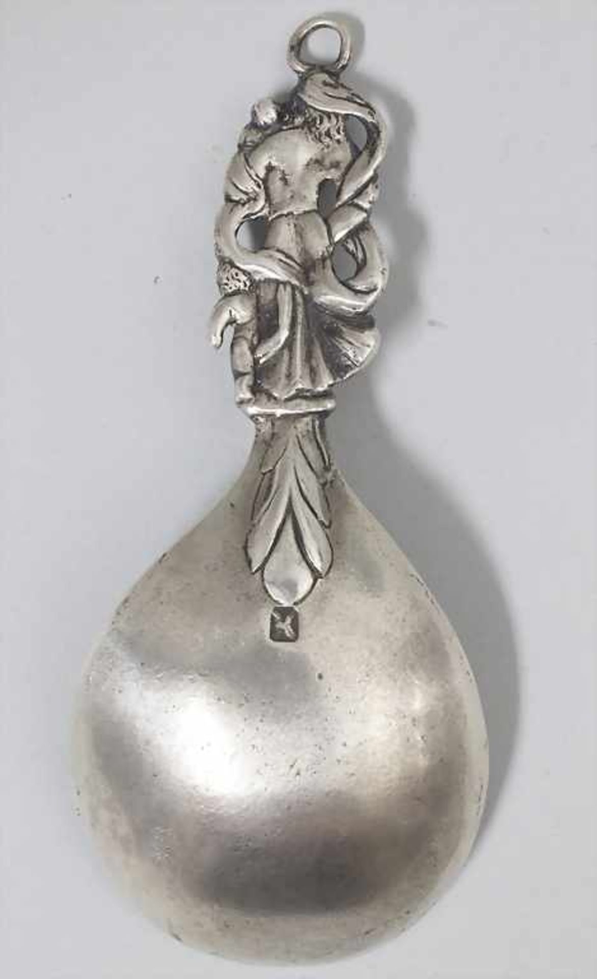 Branntweinlöffel mit Wappen und figürlicher Handhabe / A brandy spoon with crest and figural - Image 4 of 6