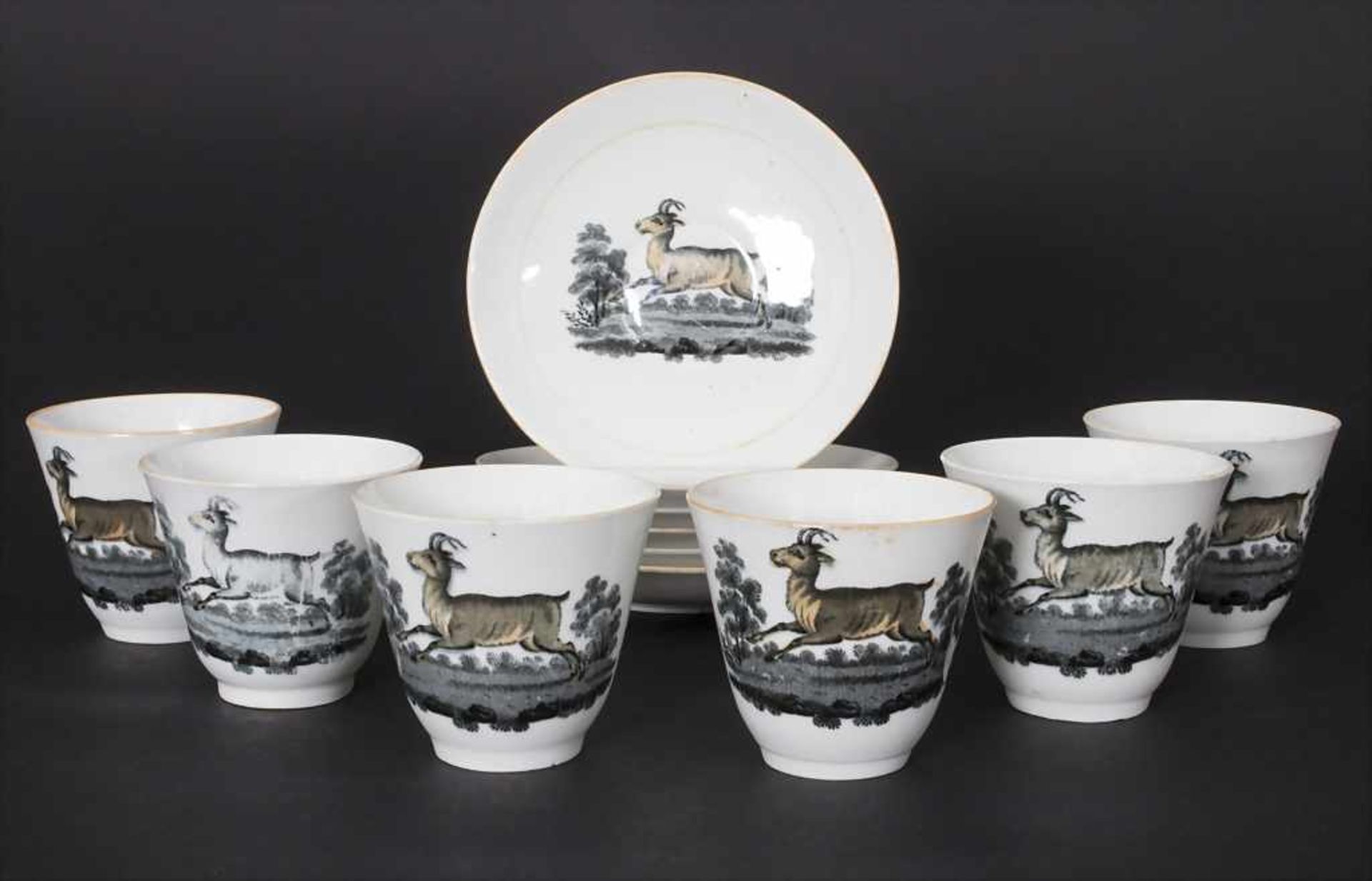 6 einfache Teeschalen mit Untertassen / 6 tea bowls and saucers, 19. Jh.