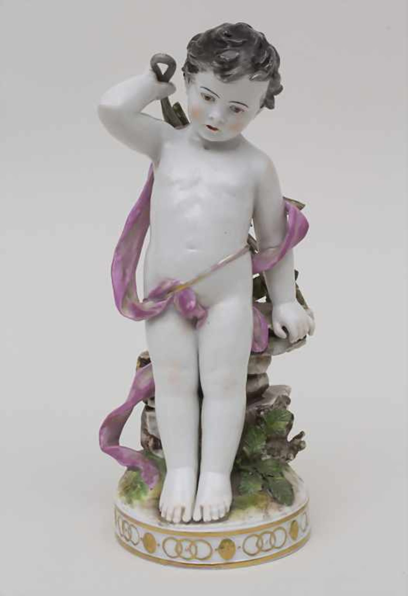 Puttofigur mit Zweigen / A cherub with branches, Volkstedt Rudolstadt, 1. Hälfte 20. Jh.