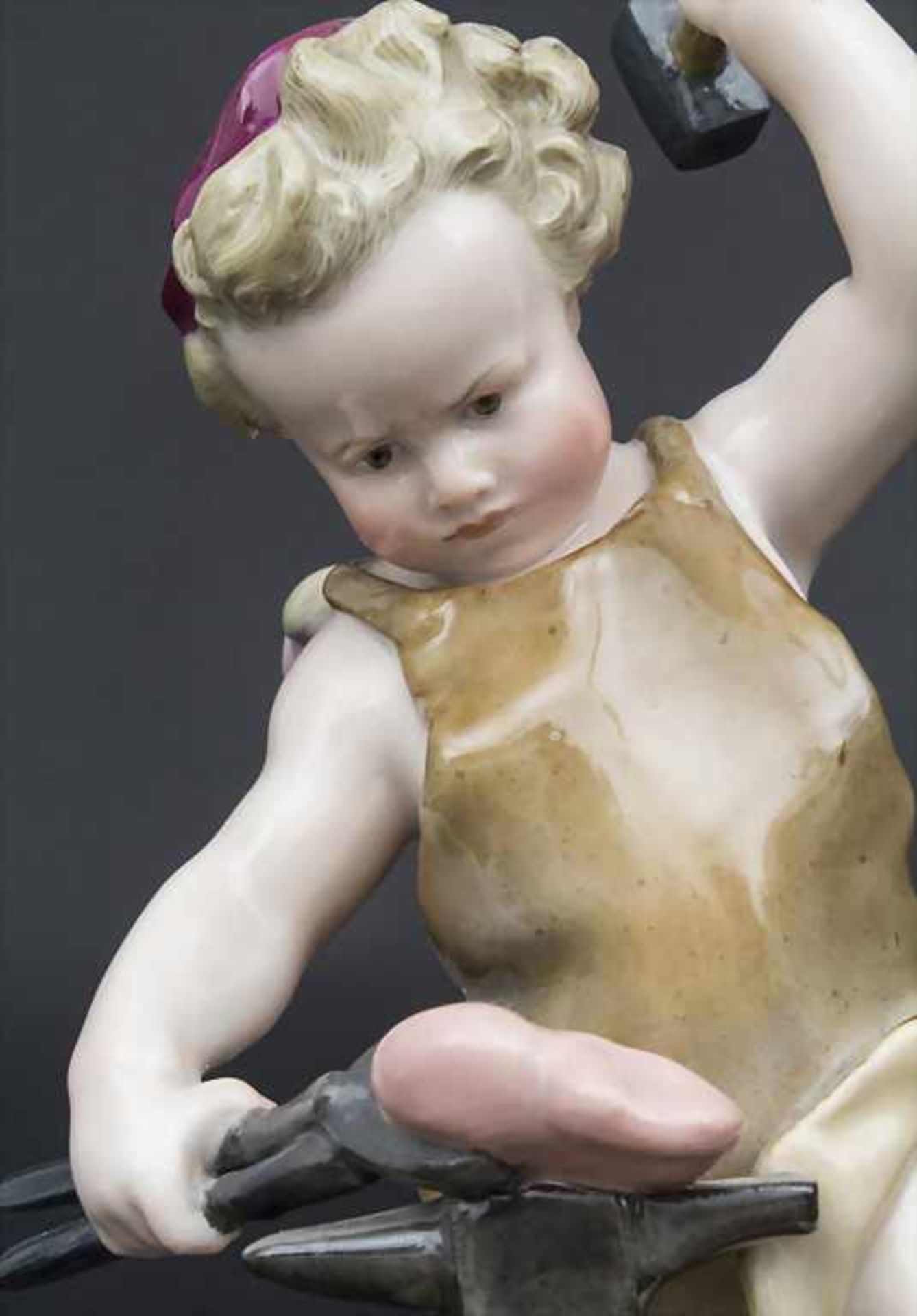 Amor mit Amboss / A cupid as smith, Heinrich Schwabe, Meissen, 1918-1933 - Bild 5 aus 8