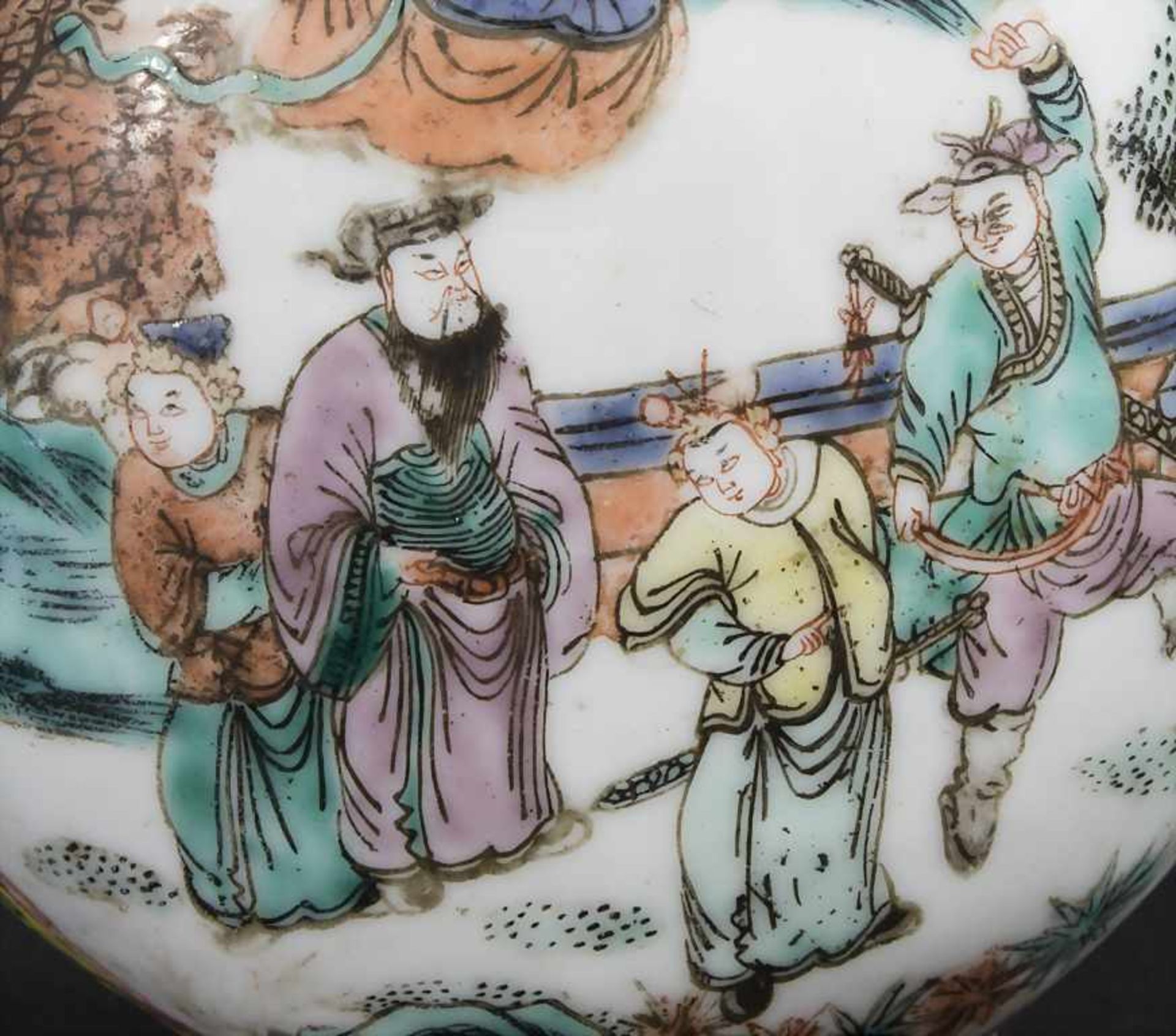 Porzellan-Ziervase / A porcelain decorative vase, China, Qing-Dynastie (1644-1911) - Image 7 of 9