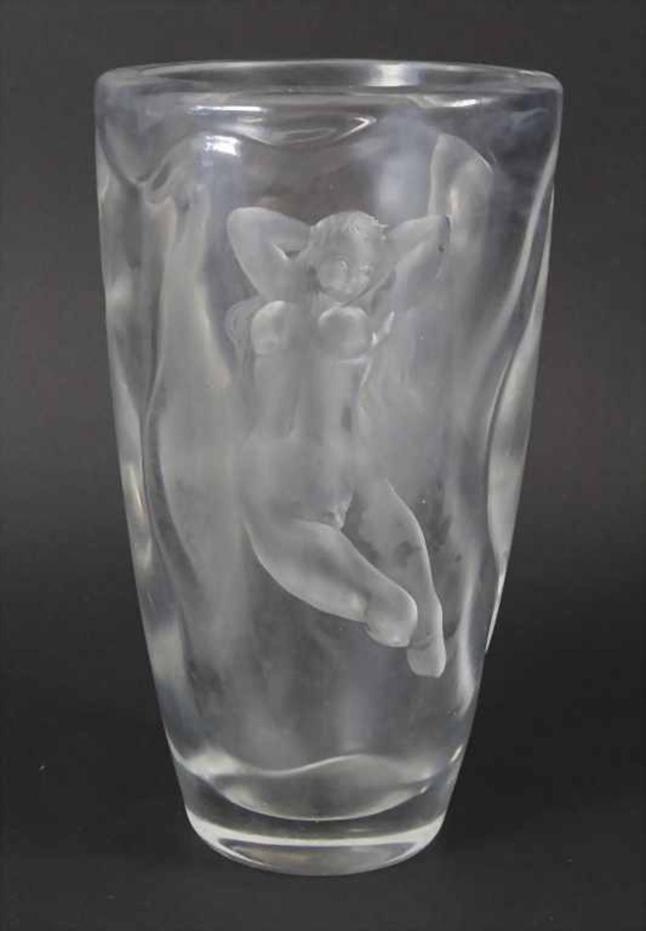Glasvase mit 3 Frauenakten / A glass vase with 3 female nudes, Orrefors, Lindstrand, 1969 - Image 5 of 7
