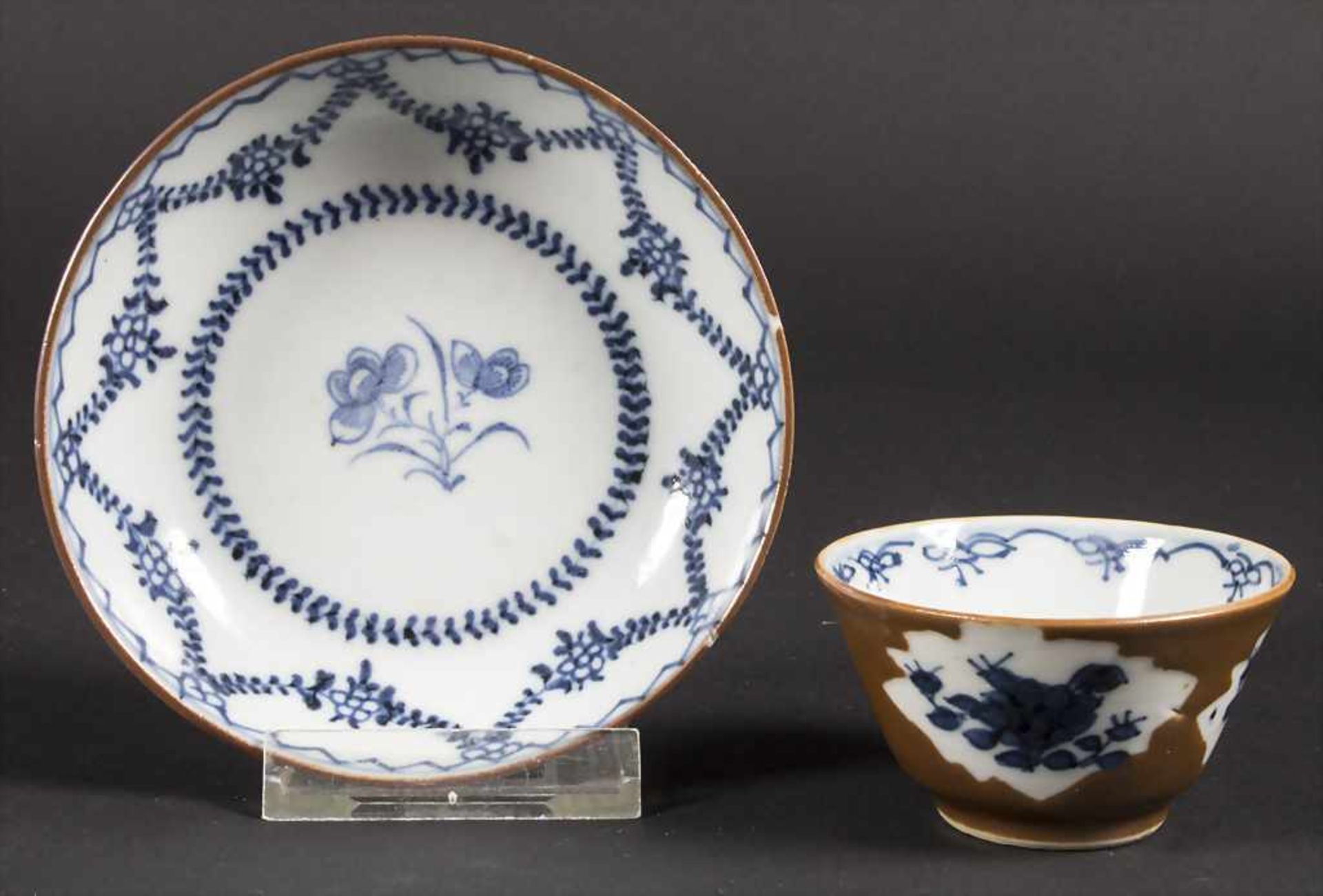 Kumme mit Unterteller / A bowl with plate, China, Qing-Dynastie (1644-1911), wohl 18.Jh. (Kangxi-