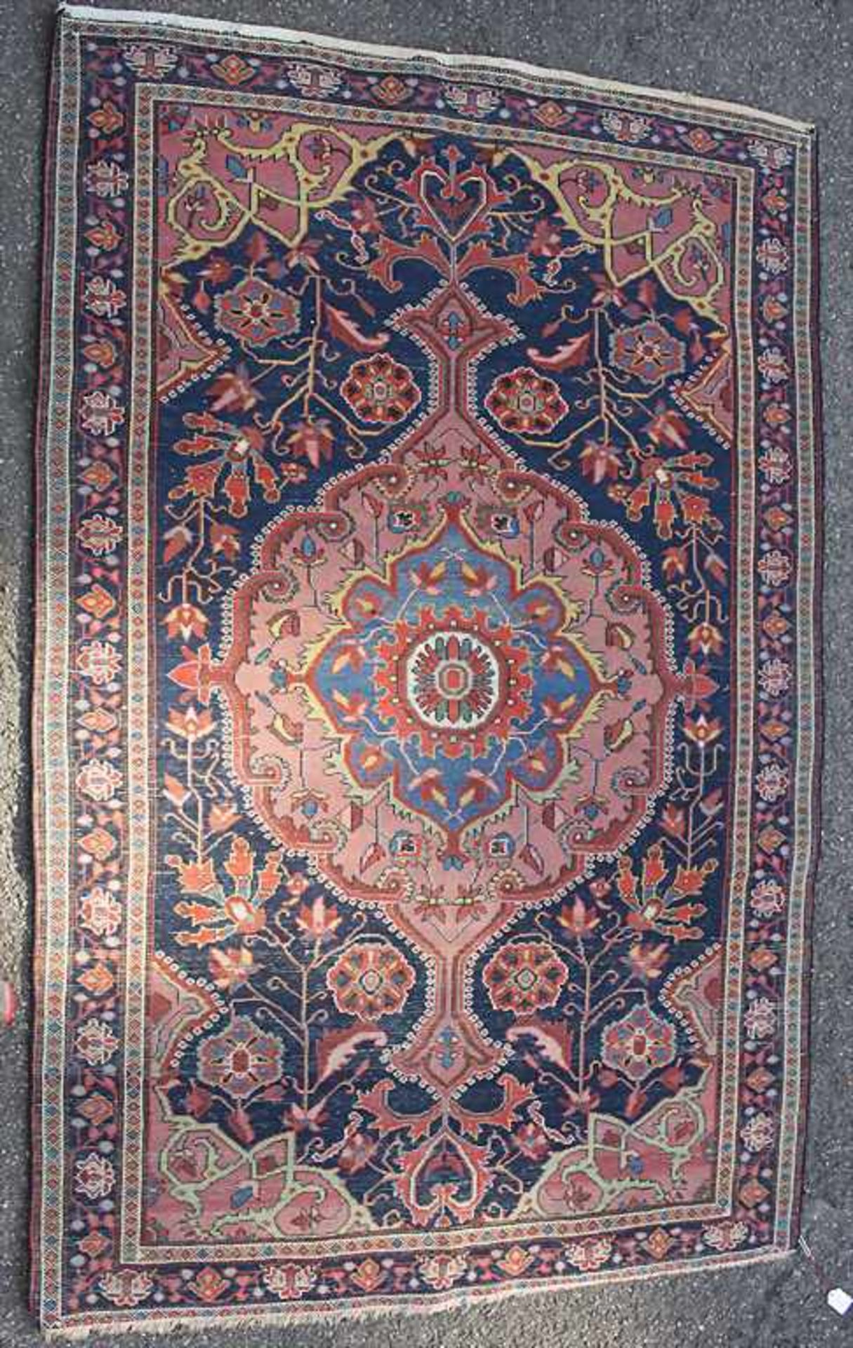 Orientteppich / An oriental carpet - Bild 3 aus 8