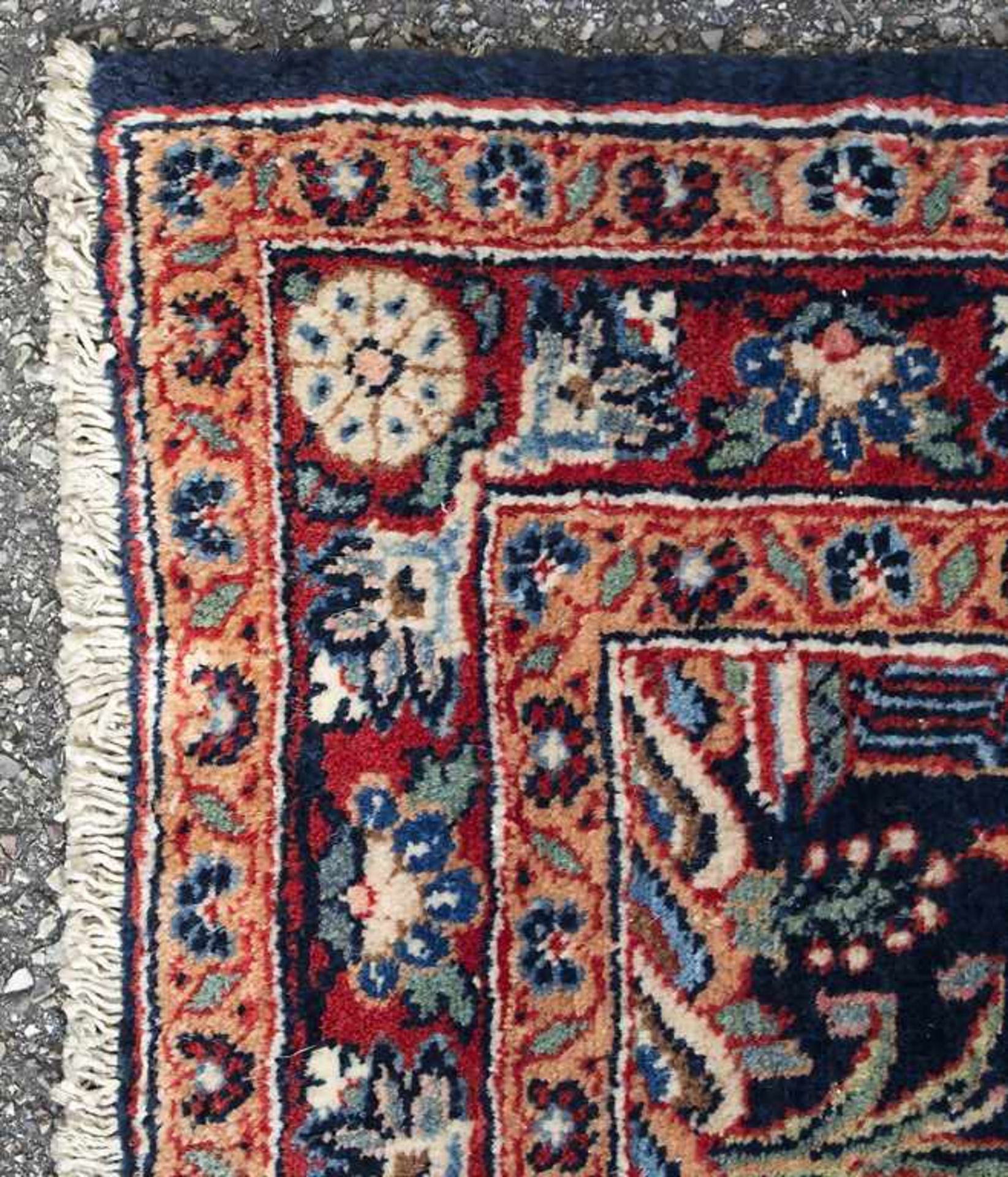 Orientteppich / An oriental carpet - Bild 2 aus 4