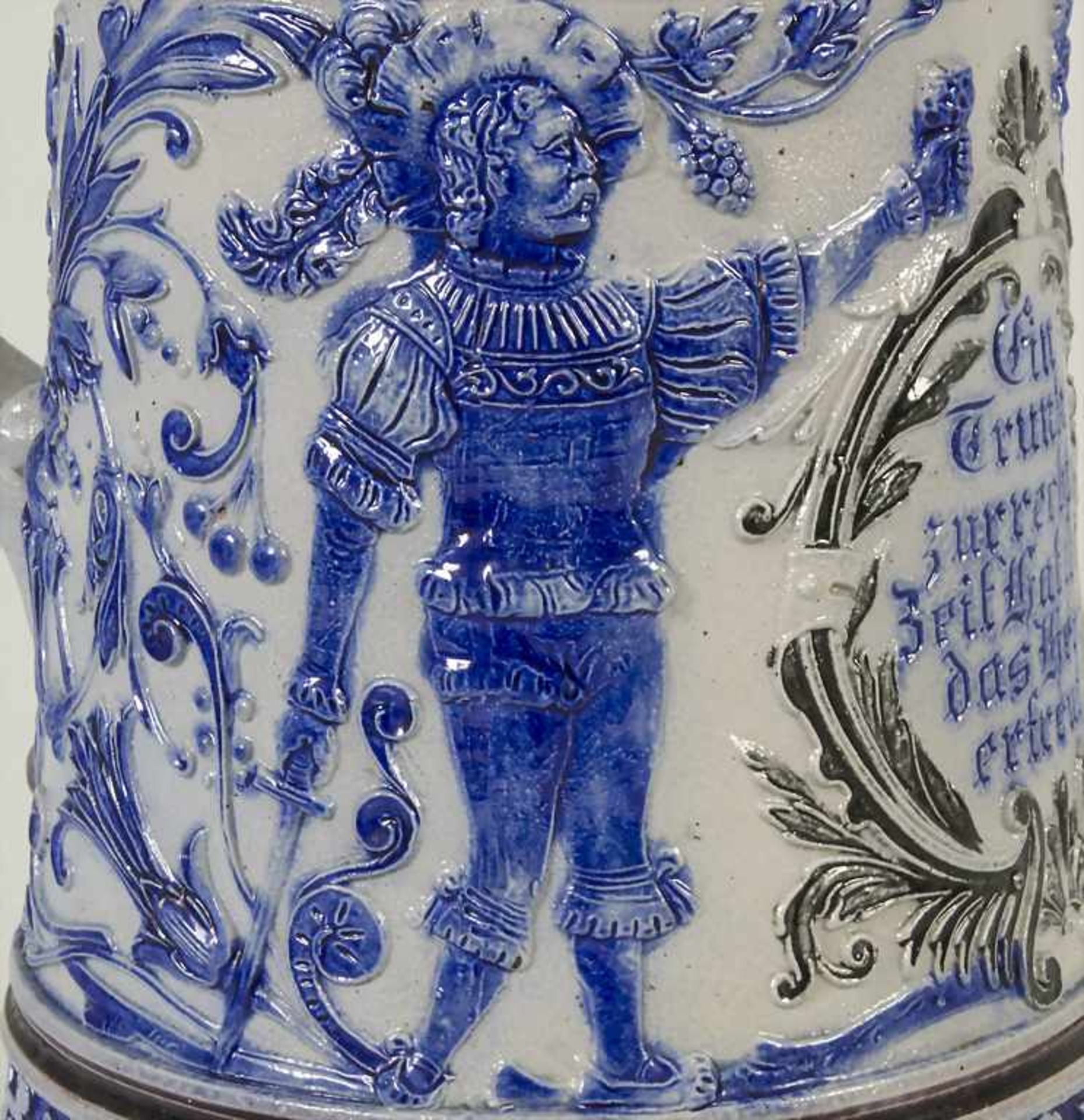 Großer 2 1/2 L Bierkrug mit Zinndeckel / A large beer mug with pewter lid, nach 1893 - Image 6 of 12