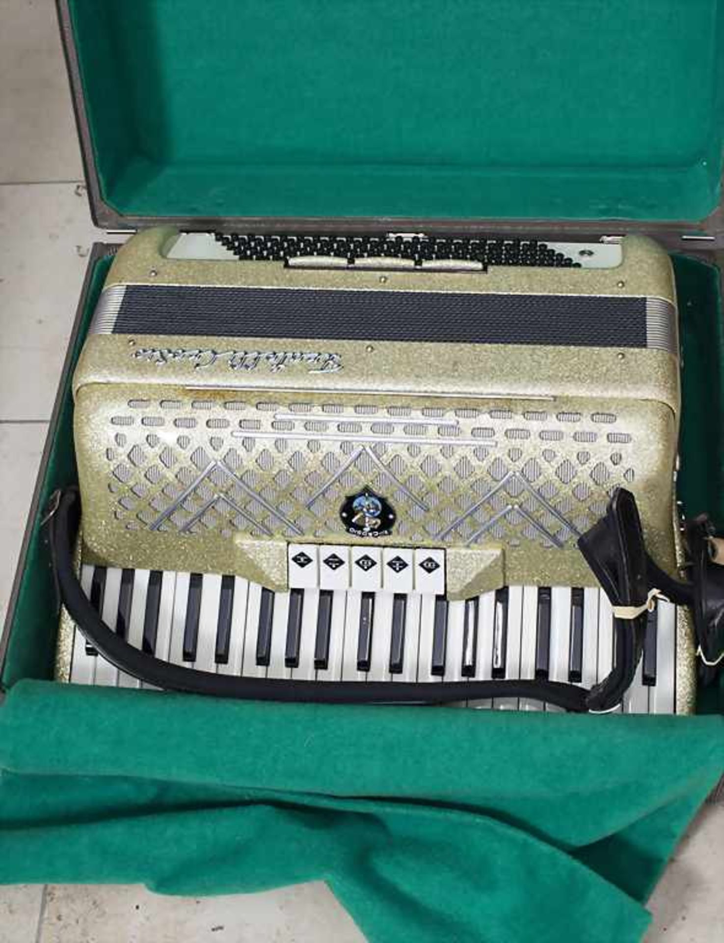 Akkordeon / An accordion 'Fratelli Crosio Stradella' - Bild 6 aus 6