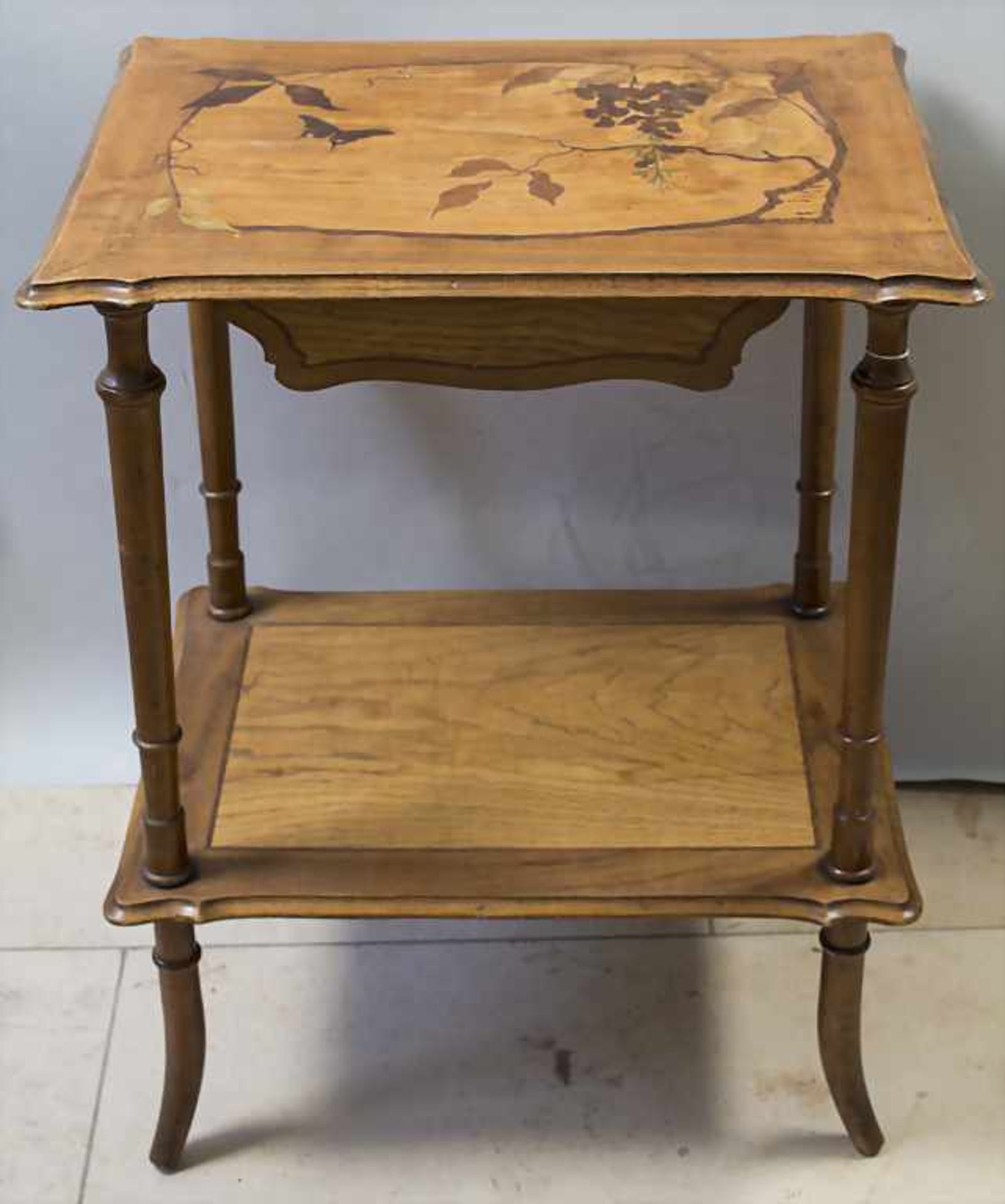 Jugendstil Beistelltisch mit Intarsien / An Art Nouveau table with a drawer and inlays,