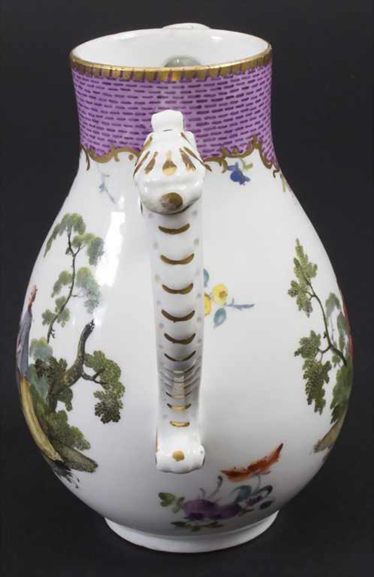 Kännchen mit Watteau-Malerei / A jug with galant scenes, Meissen, um 1740-45 - Bild 4 aus 8