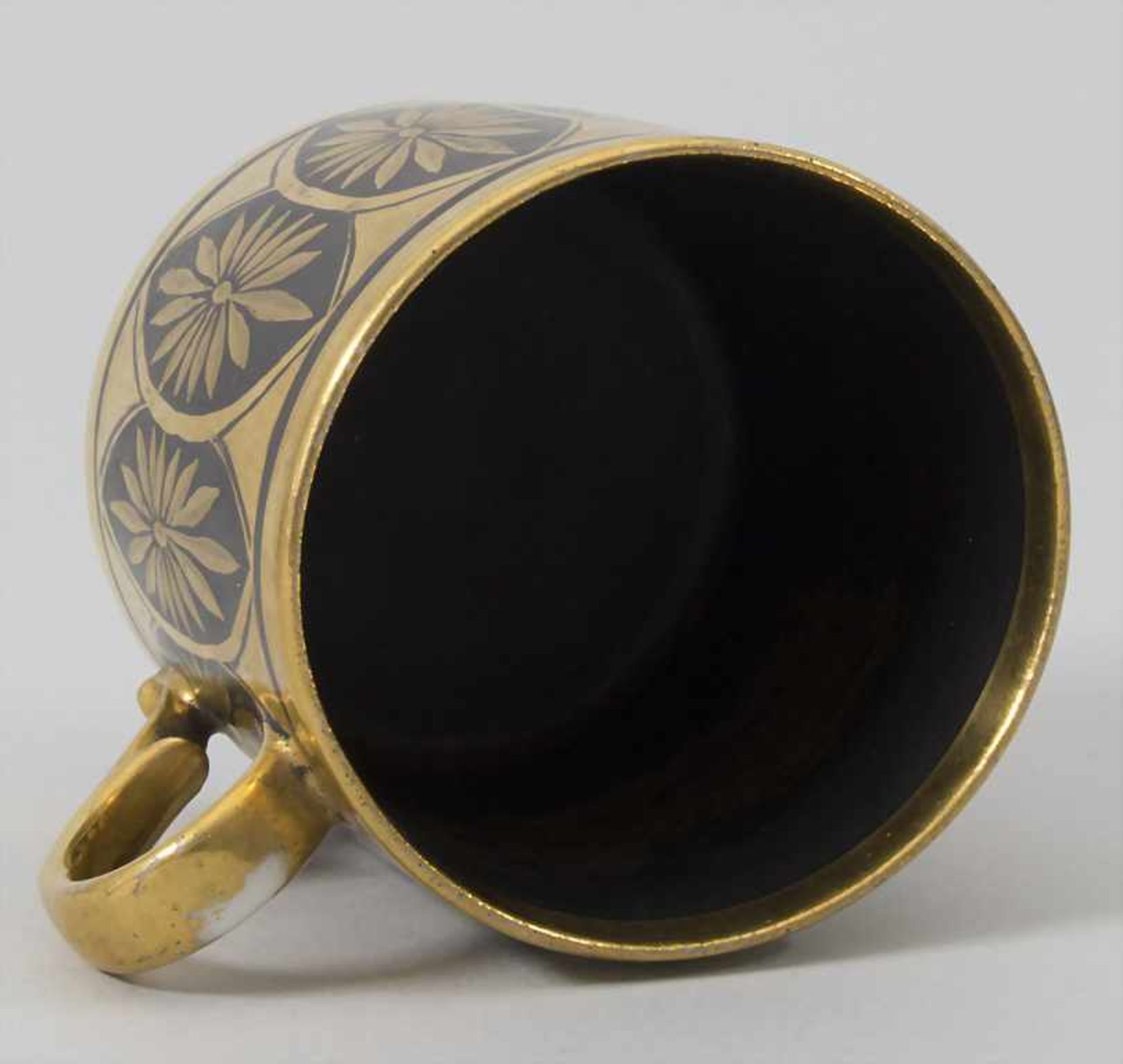 Empire Tasse mit Untertasse / An Empire cup and saucer, Frankreich, um 1800 - Bild 11 aus 11