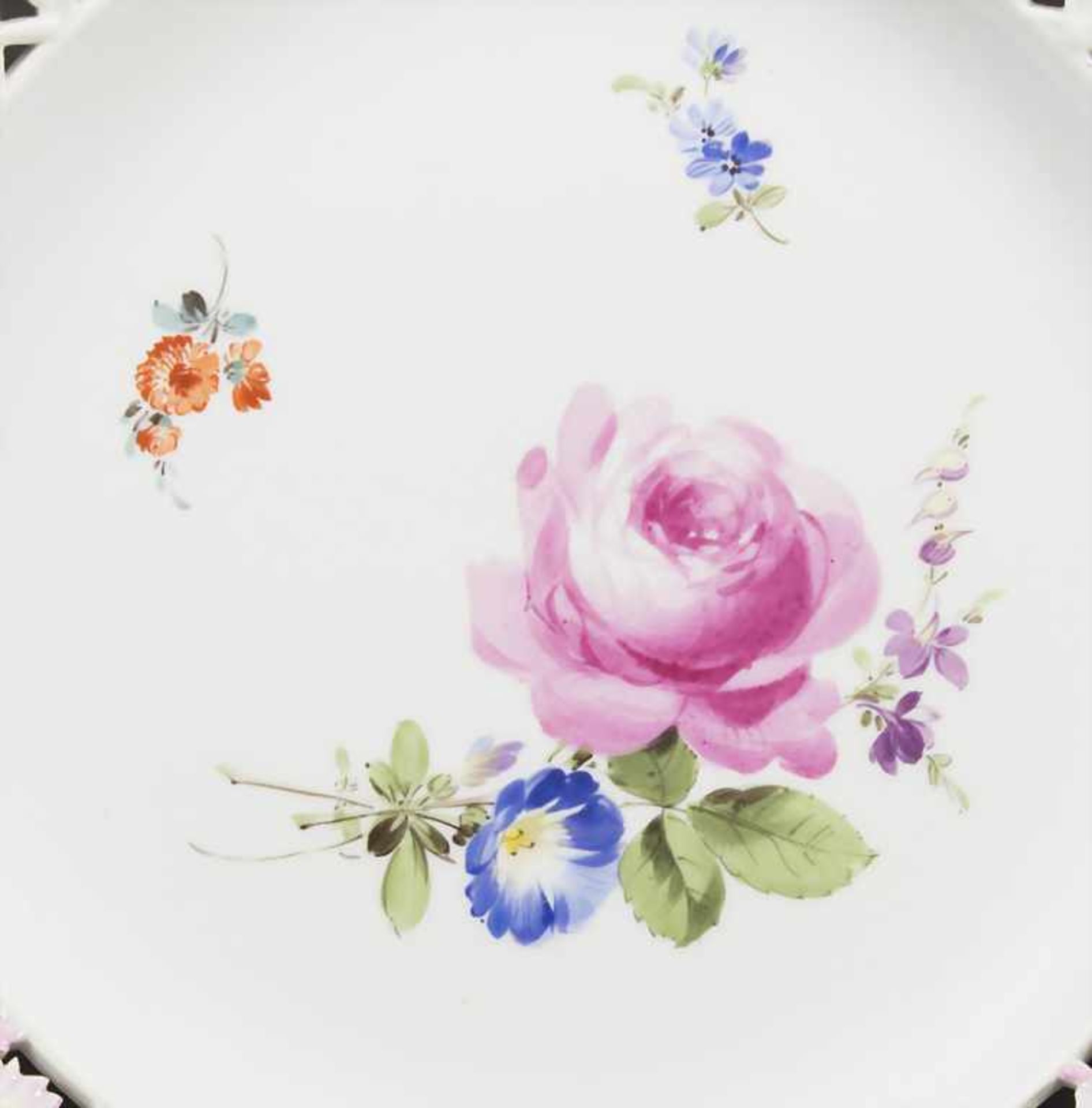 Paar Durchbruchteller mit Blumenbouquets / A pair openwork plates with flower bouquets, Meissen, - Image 2 of 6