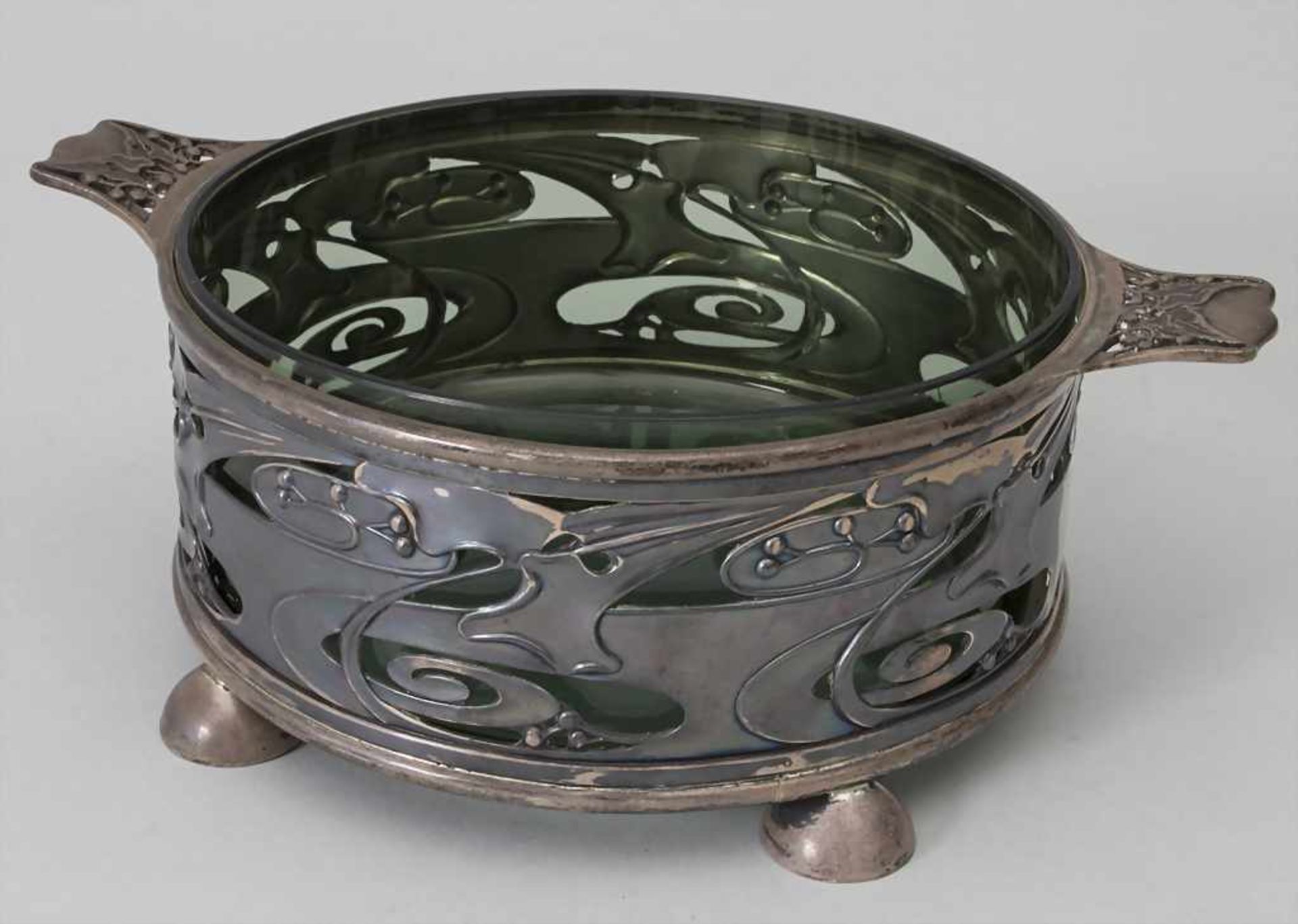 Jugendstil Silberschale / An Art Nouveau sterling silver bowl with stylised ivy pattern, William