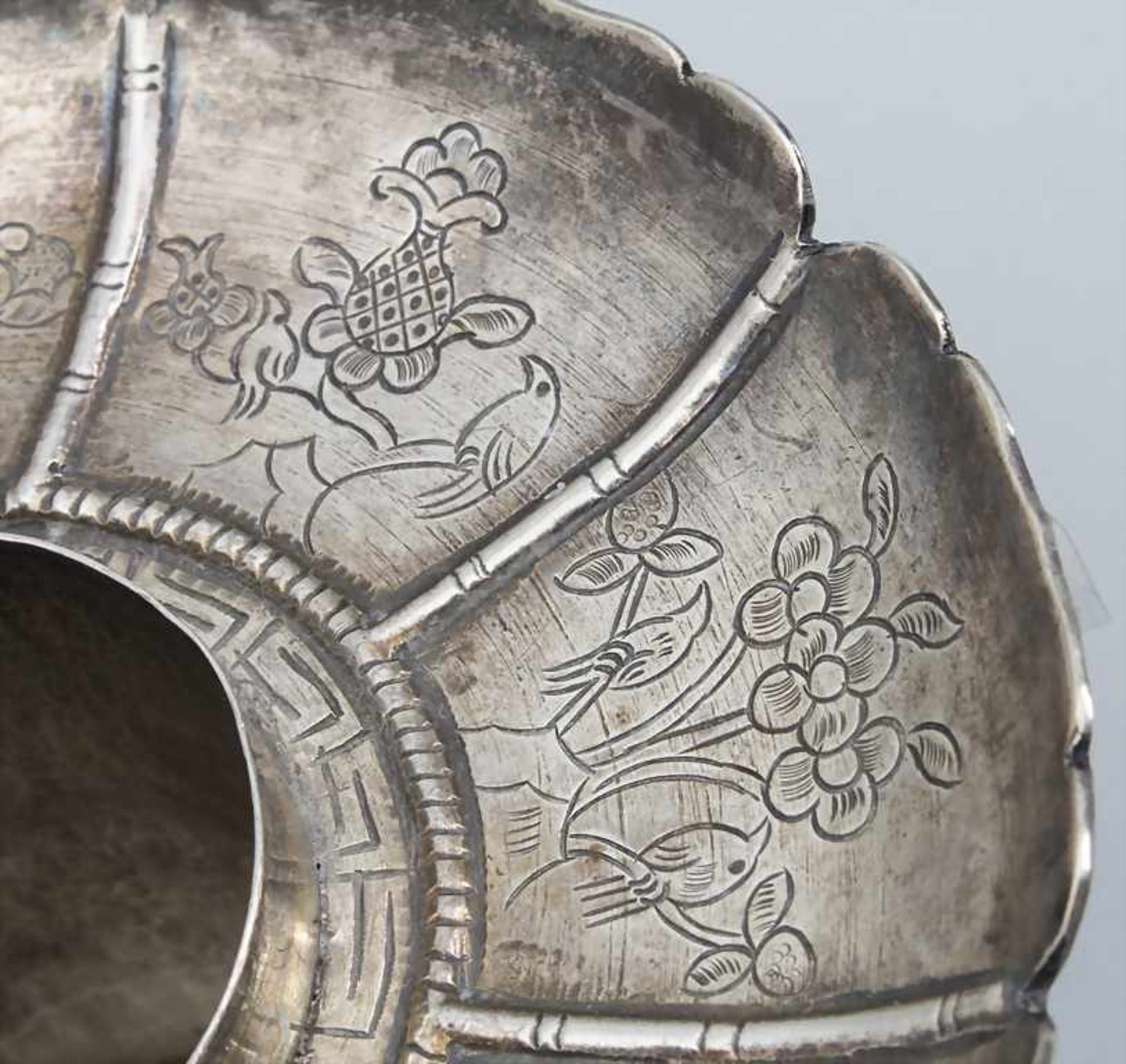 Tassenständer / A silver cup holder, China, Qing-Dynastie (1644-1911) - Bild 5 aus 8