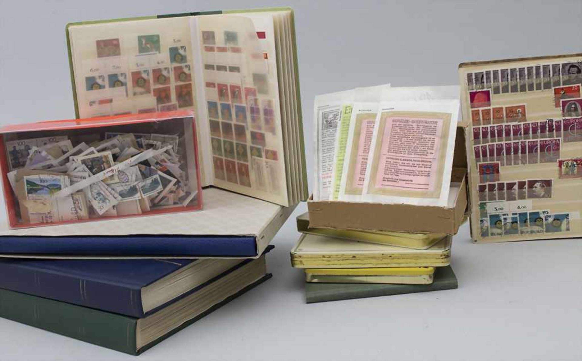 Sammlung Briefmarken / A stamp collection