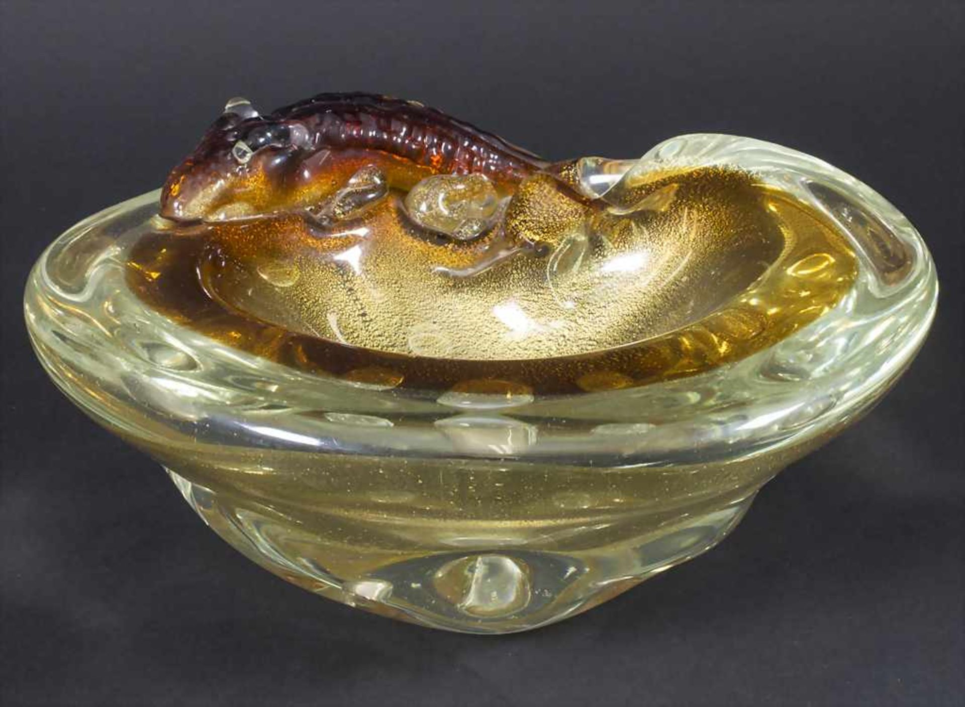 Glaszierschale 'Krokodil' / A decorative glass bowl 'crocodile', Brovier & Toso, Murano, um