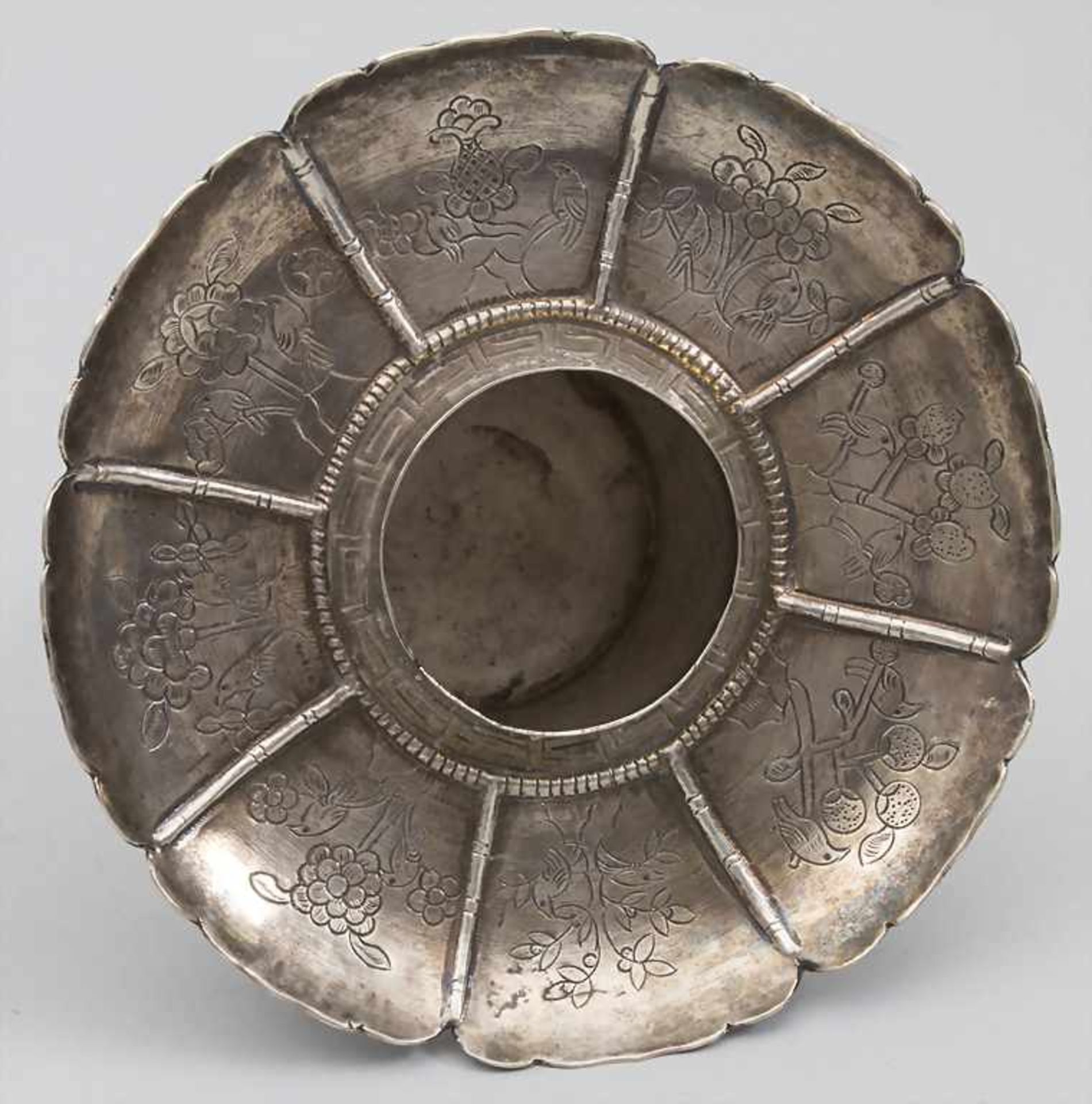Tassenständer / A silver cup holder, China, Qing-Dynastie (1644-1911) - Bild 3 aus 8
