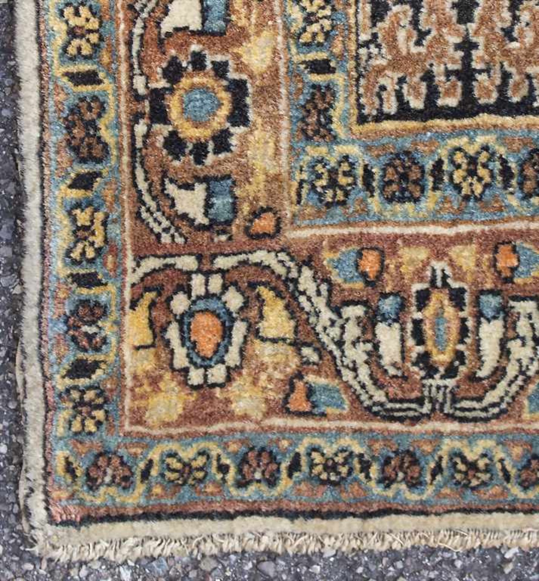 Orientteppich / An oriental carpet, Fabris - Bild 2 aus 4