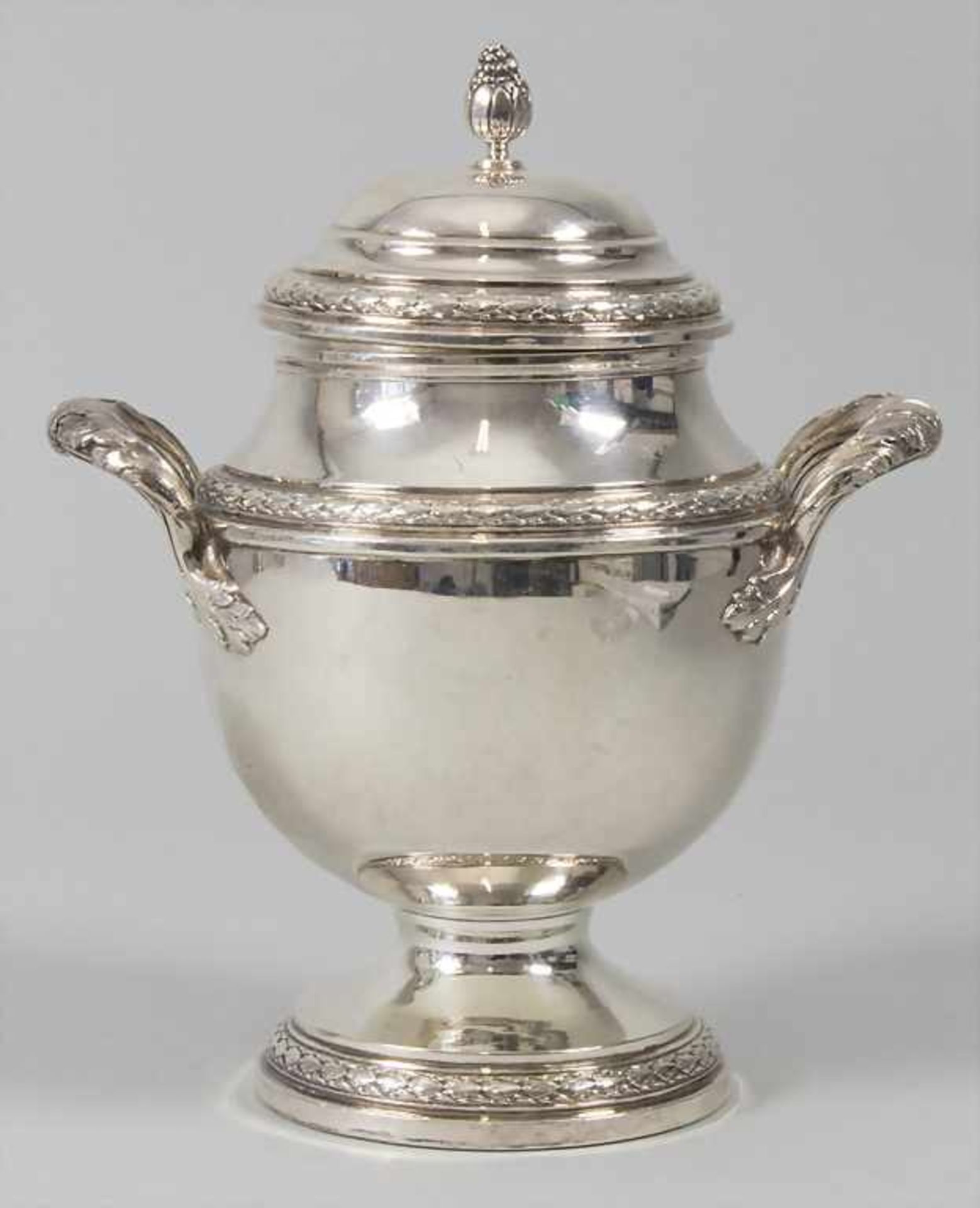 Tee- und Kaffeekern / An Art Déco silver tea and coffee set, Longnet & Bardiès, Paris, 1887- - Bild 17 aus 29