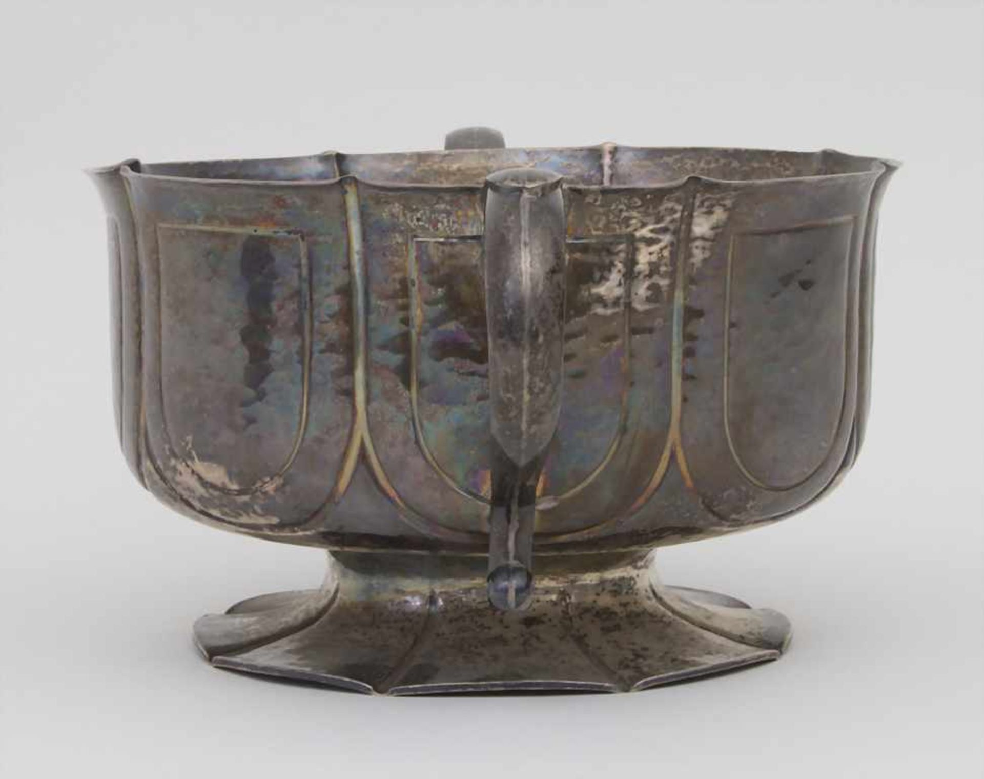 Großer Sektkühler / A large silver champagne cooler, William Comyns, London, 1924 - Bild 2 aus 7