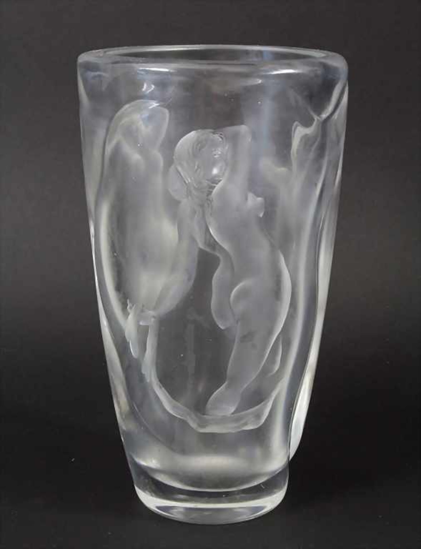 Glasvase mit 3 Frauenakten / A glass vase with 3 female nudes, Orrefors, Lindstrand, 1969