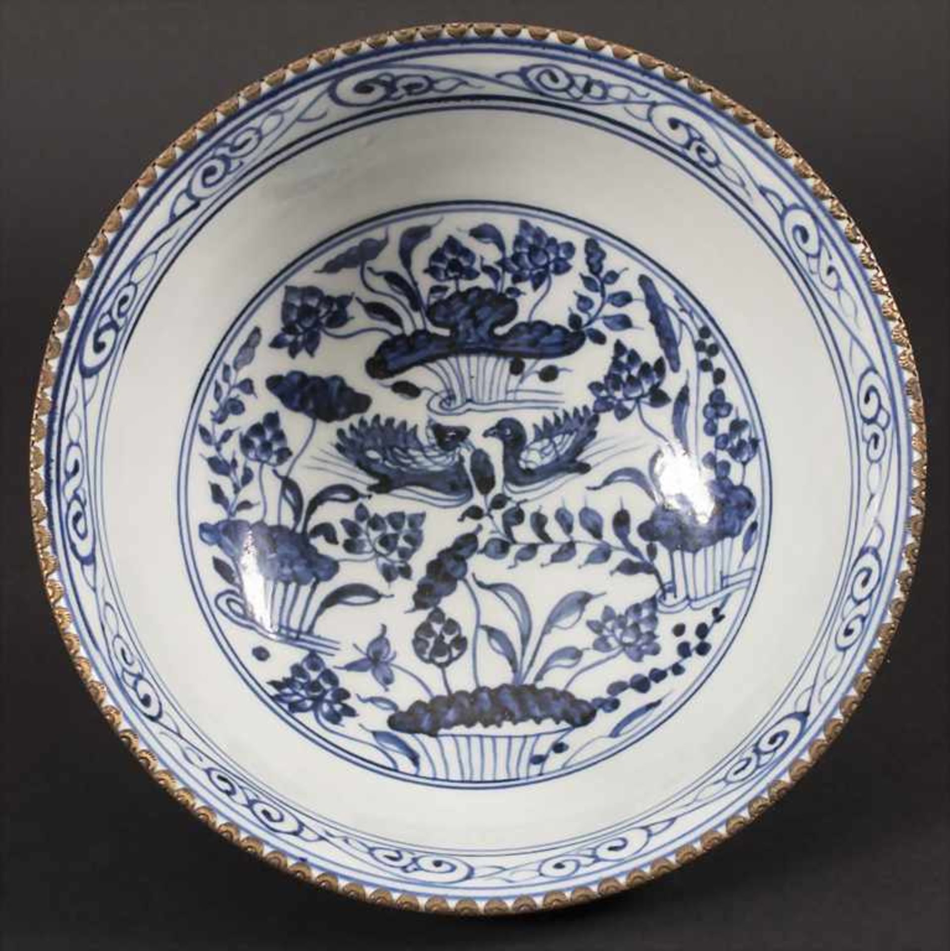 Kumme / A porcelain bowl, China, Ming-Stil, wohl späte Qing-Dynastie (1644-1911)