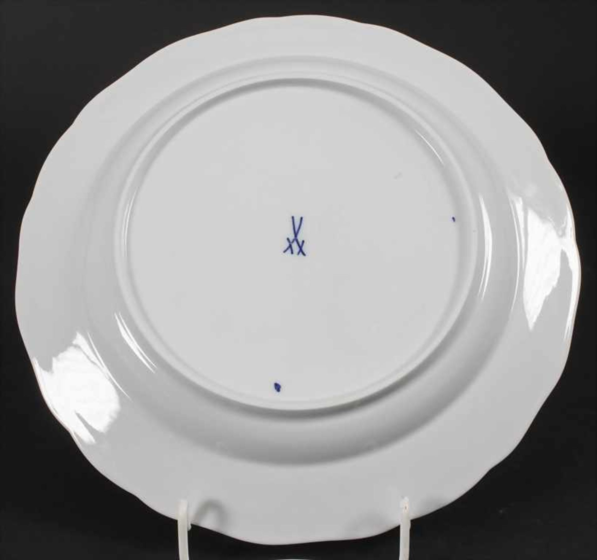 6 Speiseteller 'Zwiebelmuster' / 6 dinner plates with 'Onion Pattern', Meissen, 20 Jh. - Image 3 of 4