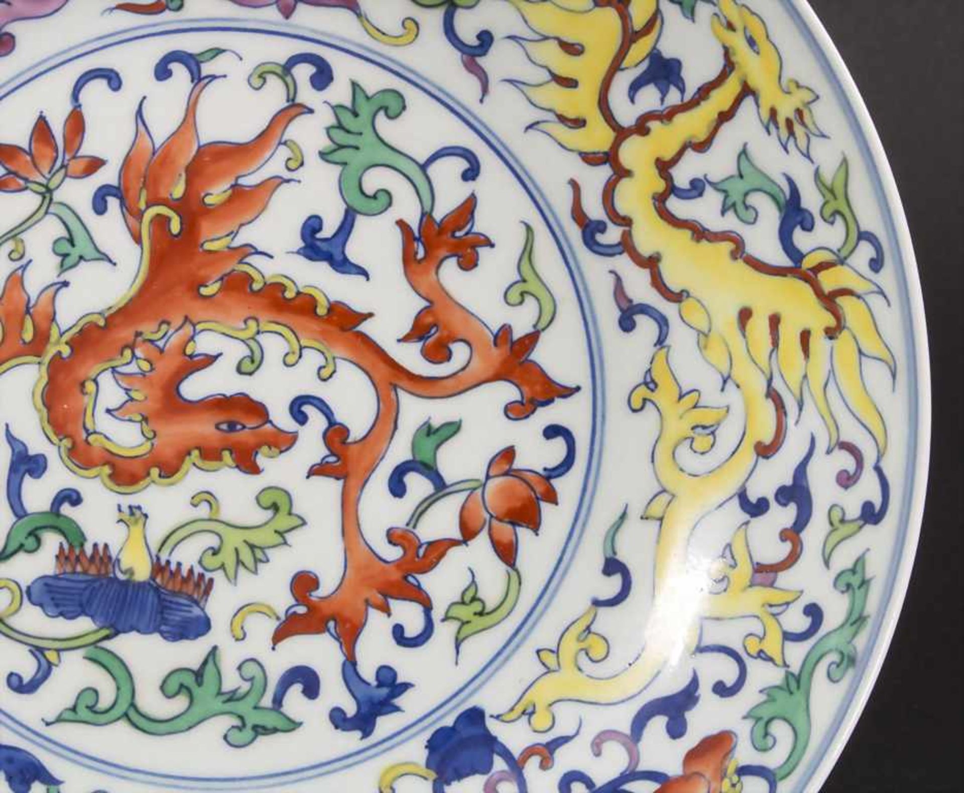 Doucai-Schale / A Doucai bowl, China, Marke Yongzheng (1723-1735), wohl 19.Jh. - Image 2 of 6