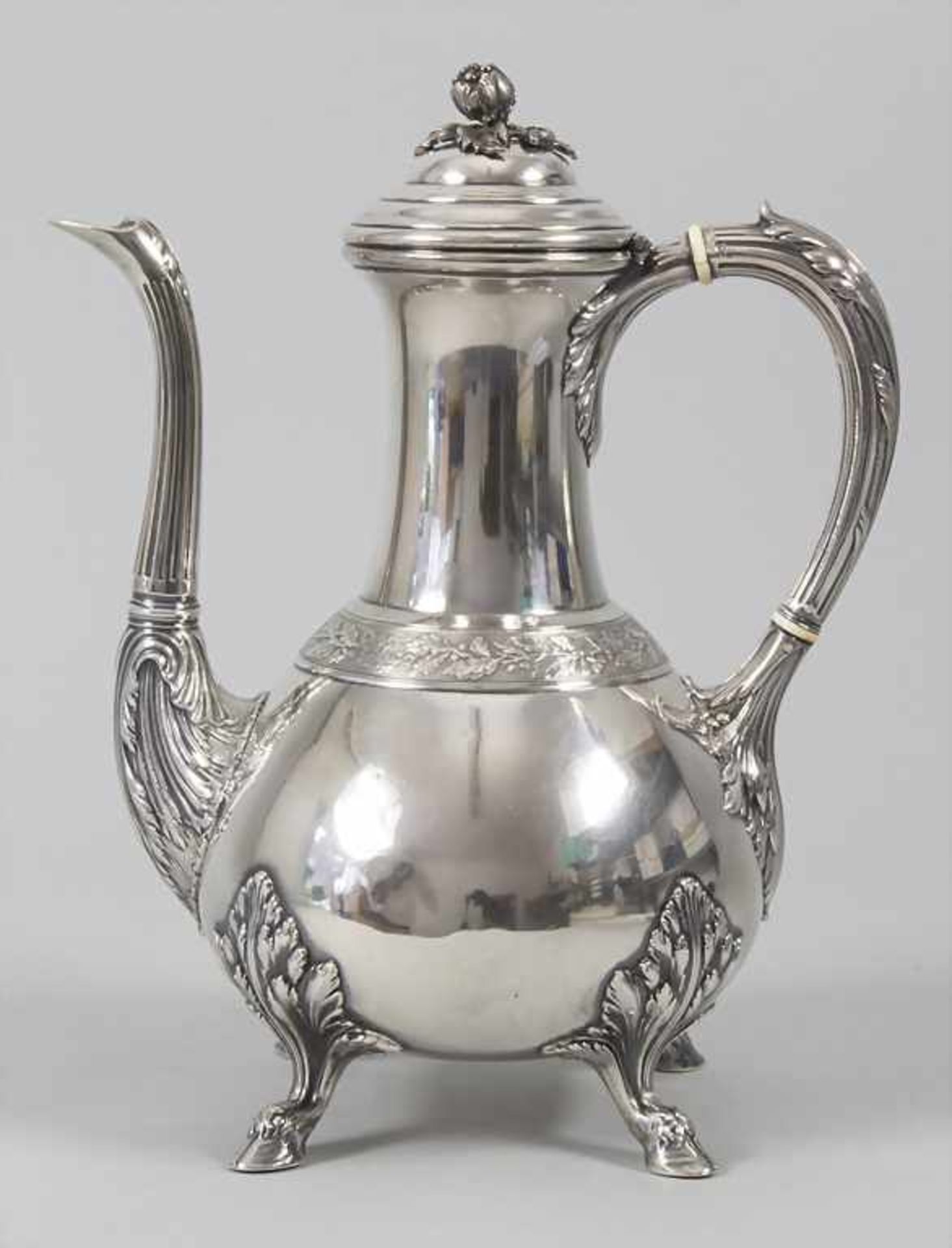 Kaffeekanne / A silver coffee pot, Nancy, Frankreich, um 1900