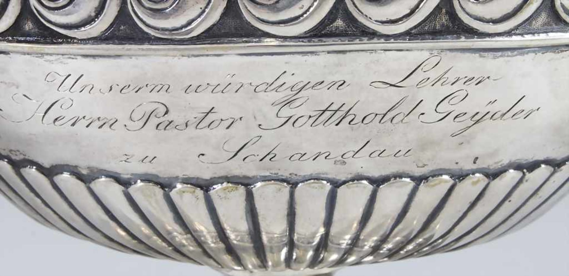 Konfekt Anbietschale / A silver footed compote, wohl Johann Gottlieb Jaeckel, Leipzig, um - Image 9 of 9