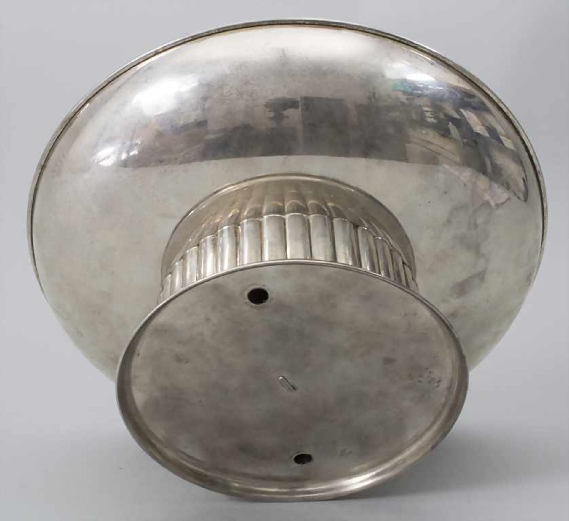 Obstschale / A silver fruit bowl, UNOAERRE, Arezzo, nach 1968 - Bild 3 aus 4