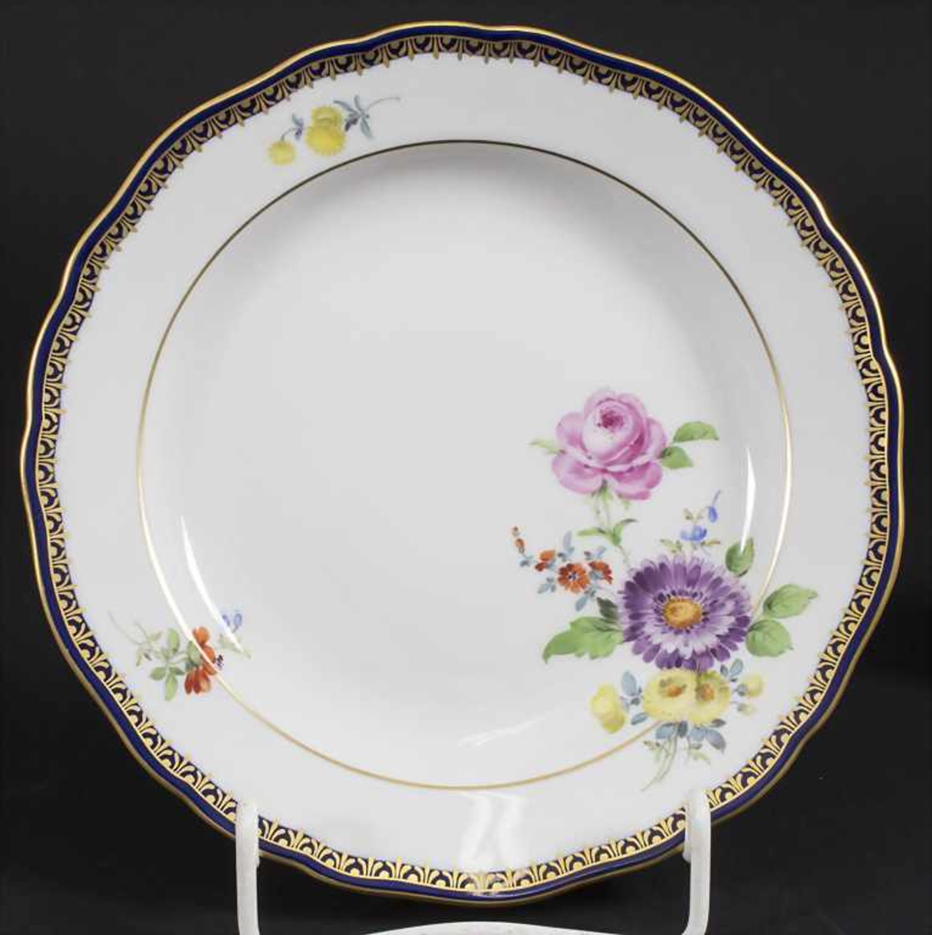 Gedeck mit Blumenmalerei / A place setting with flowers, Meissen, nach 1934 - Image 2 of 12