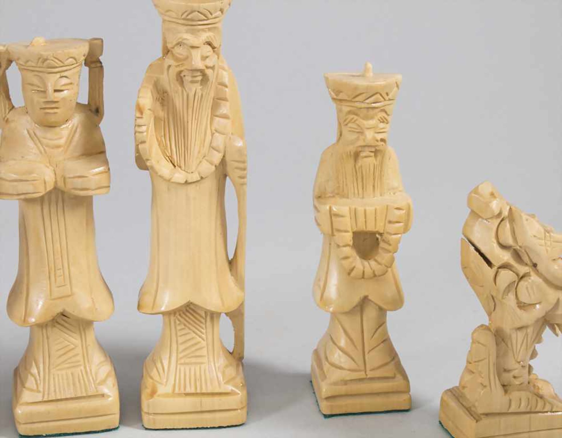 Schachfiguren / Chess pieces, 20. Jh. - Bild 3 aus 3