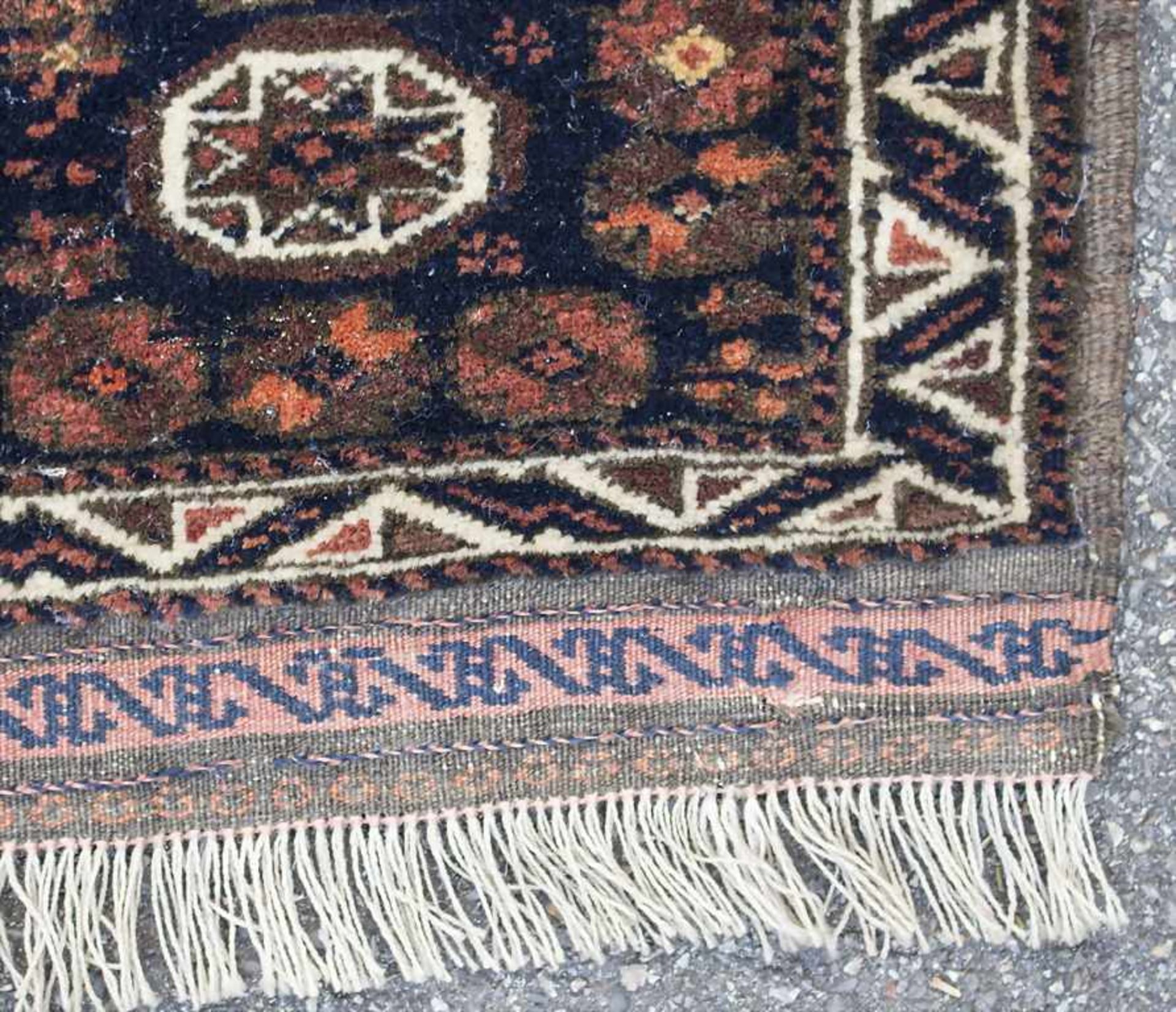 Orientteppich / An oriental carpet - Bild 2 aus 4