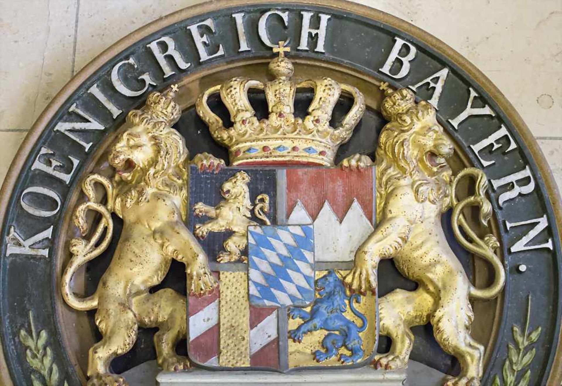 Bayerisches Wappenschild 'Königreich Bayern' / A Bavarian coat of arms 'Kingdom of Bavaria', Mitte - Bild 2 aus 3