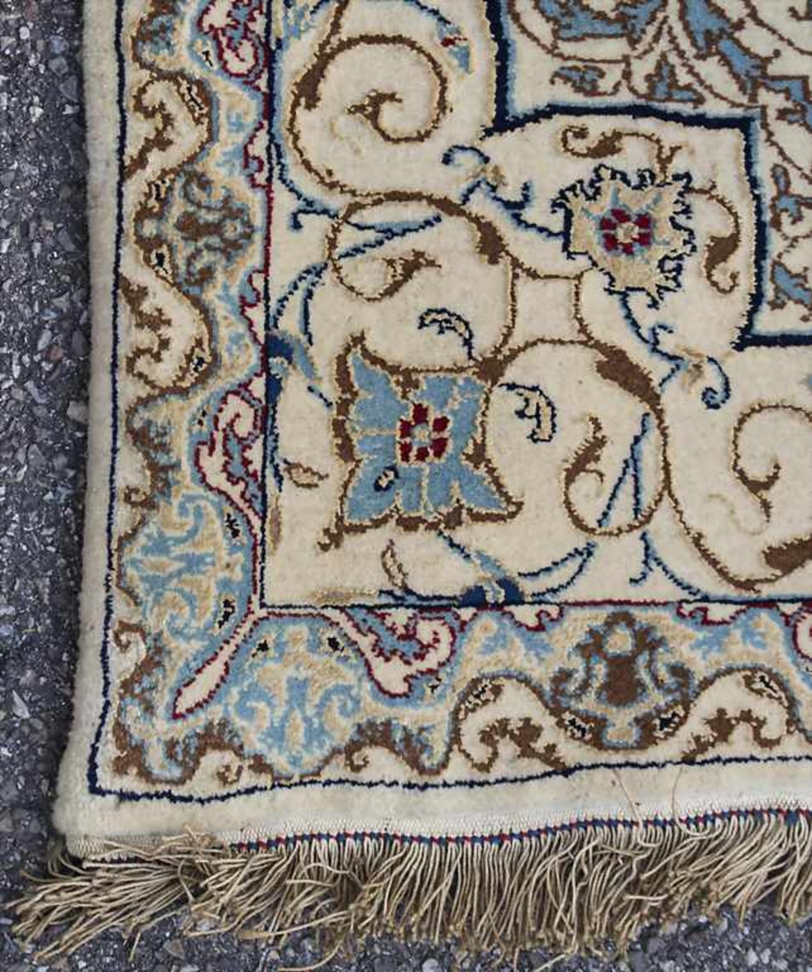 Orientteppich / An oriental carpet, Nain - Bild 3 aus 6