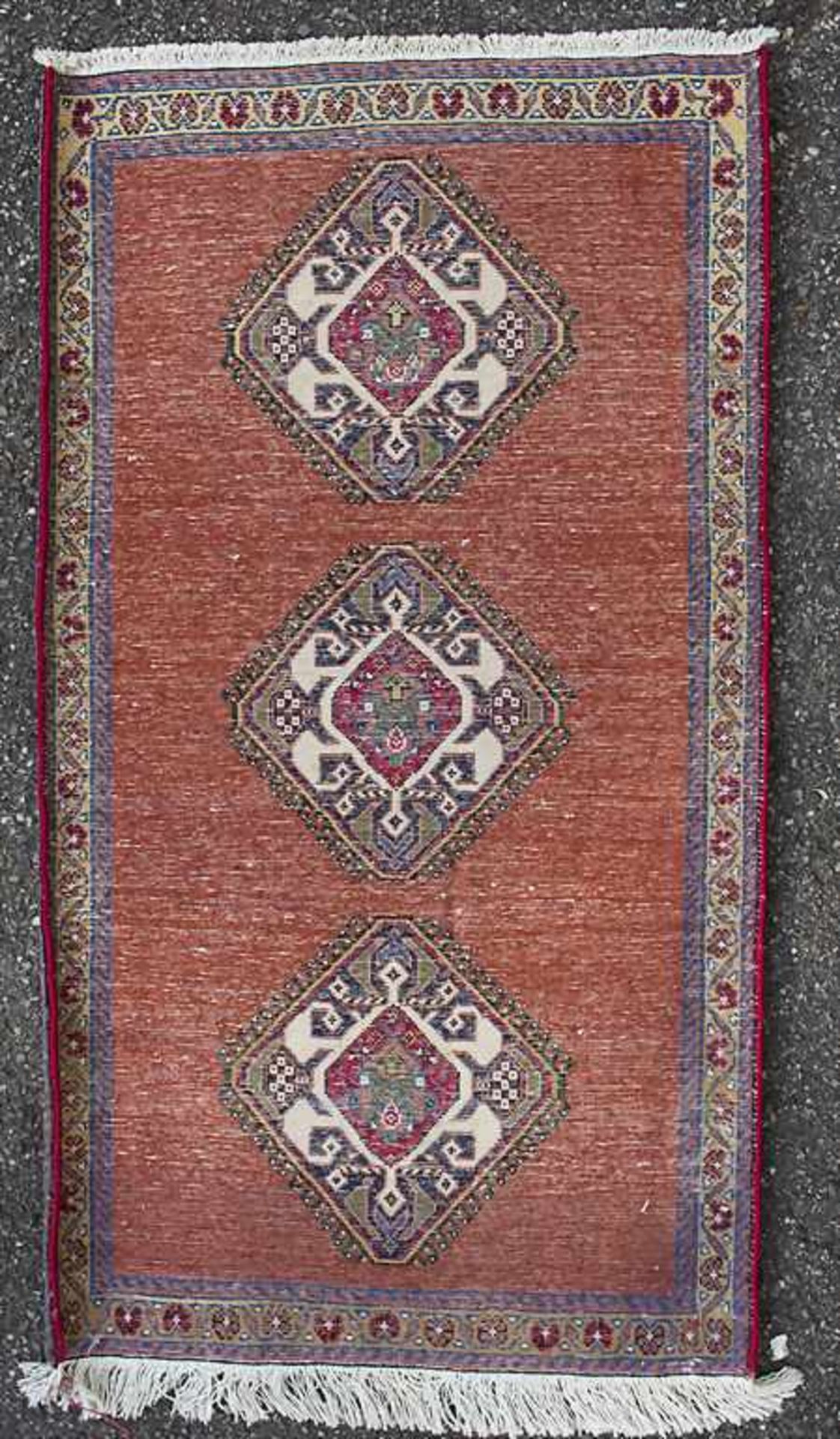 Orientteppich / An oriental carpet - Bild 3 aus 4