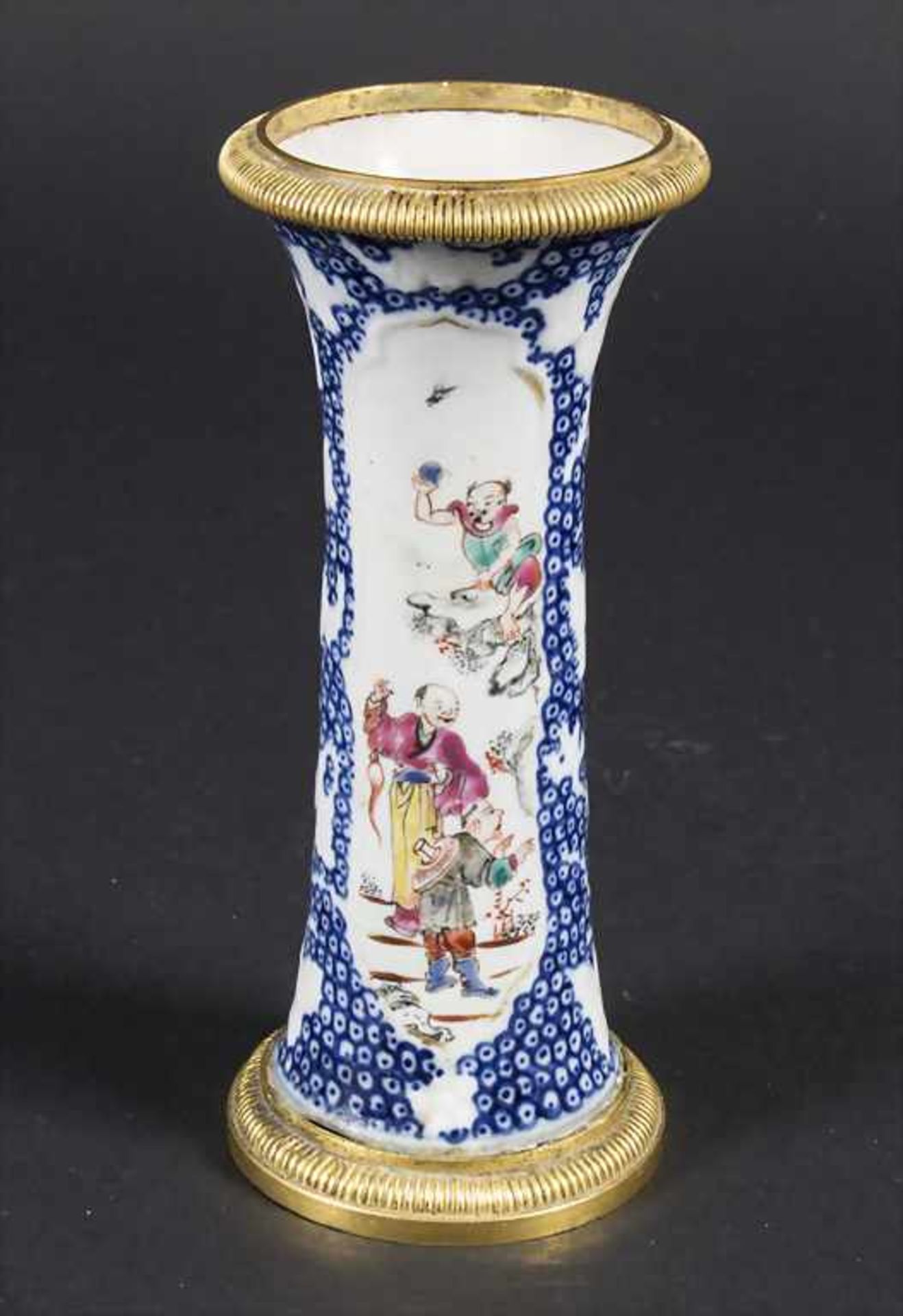 Ziervase / A decorative porcelain vase, China, Qing Dynastie (1644-1911), 18. Jh.