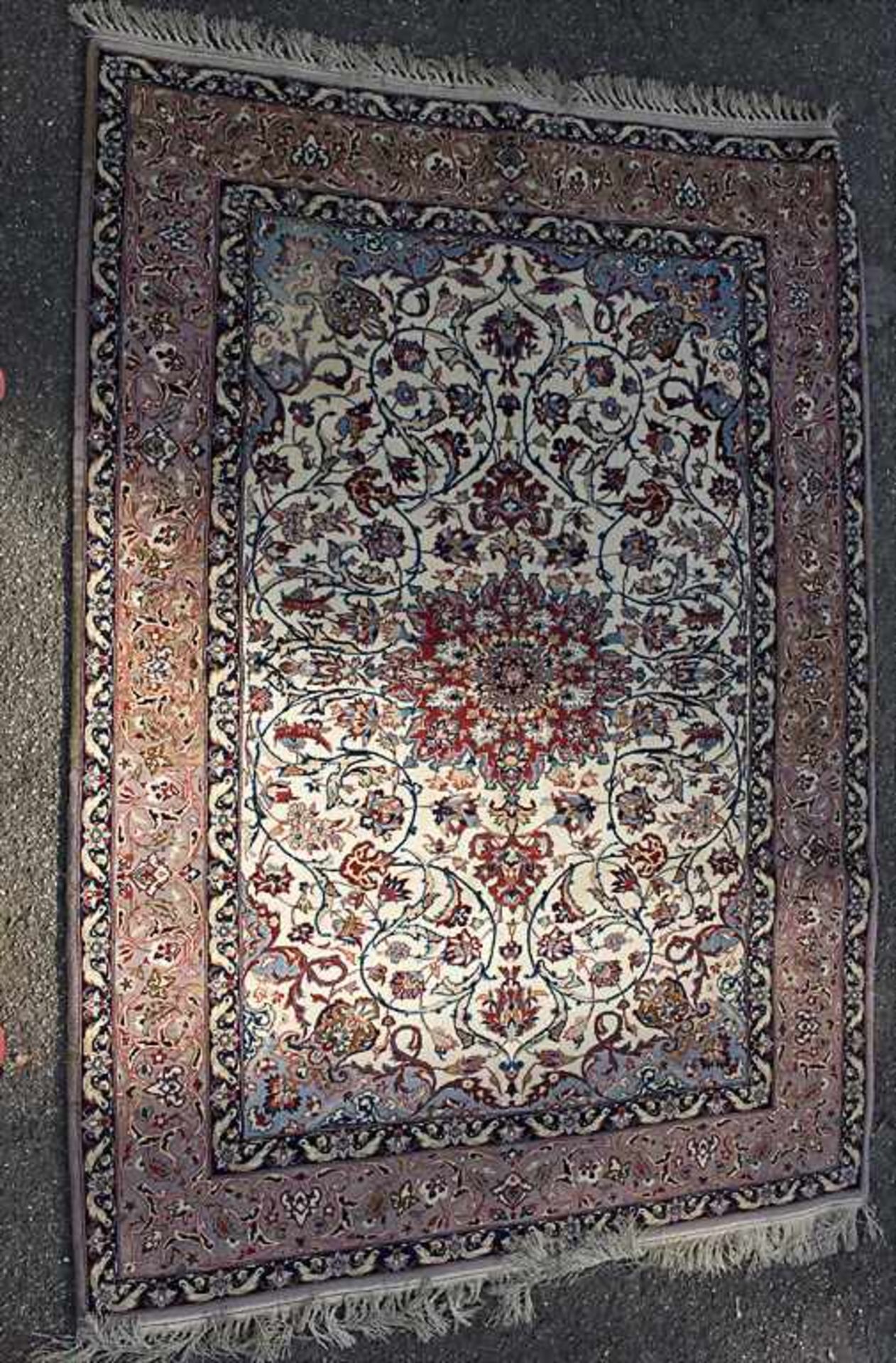 Orientteppich / An oriental carpet