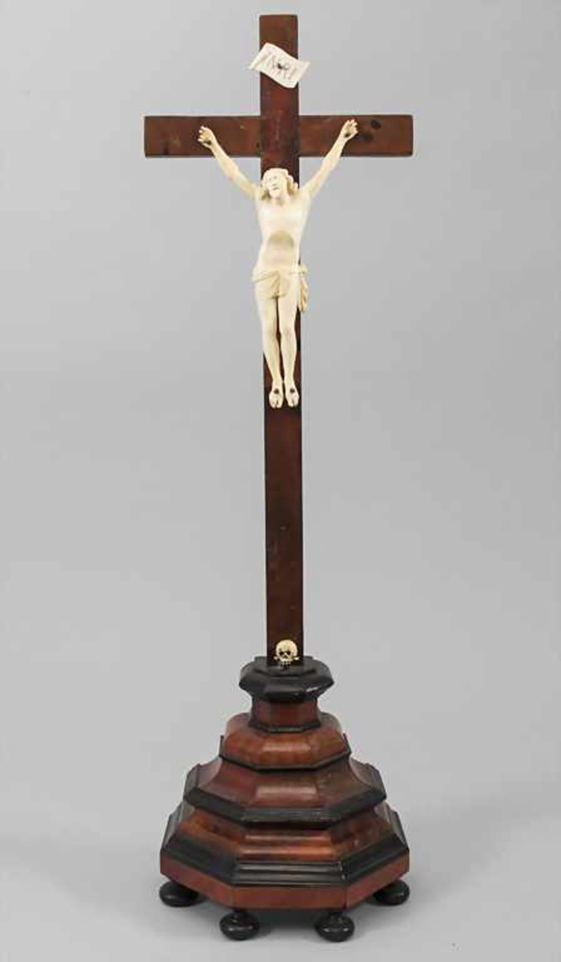 Barock Kruzifix / A Baroque crucifix, 18. Jh.