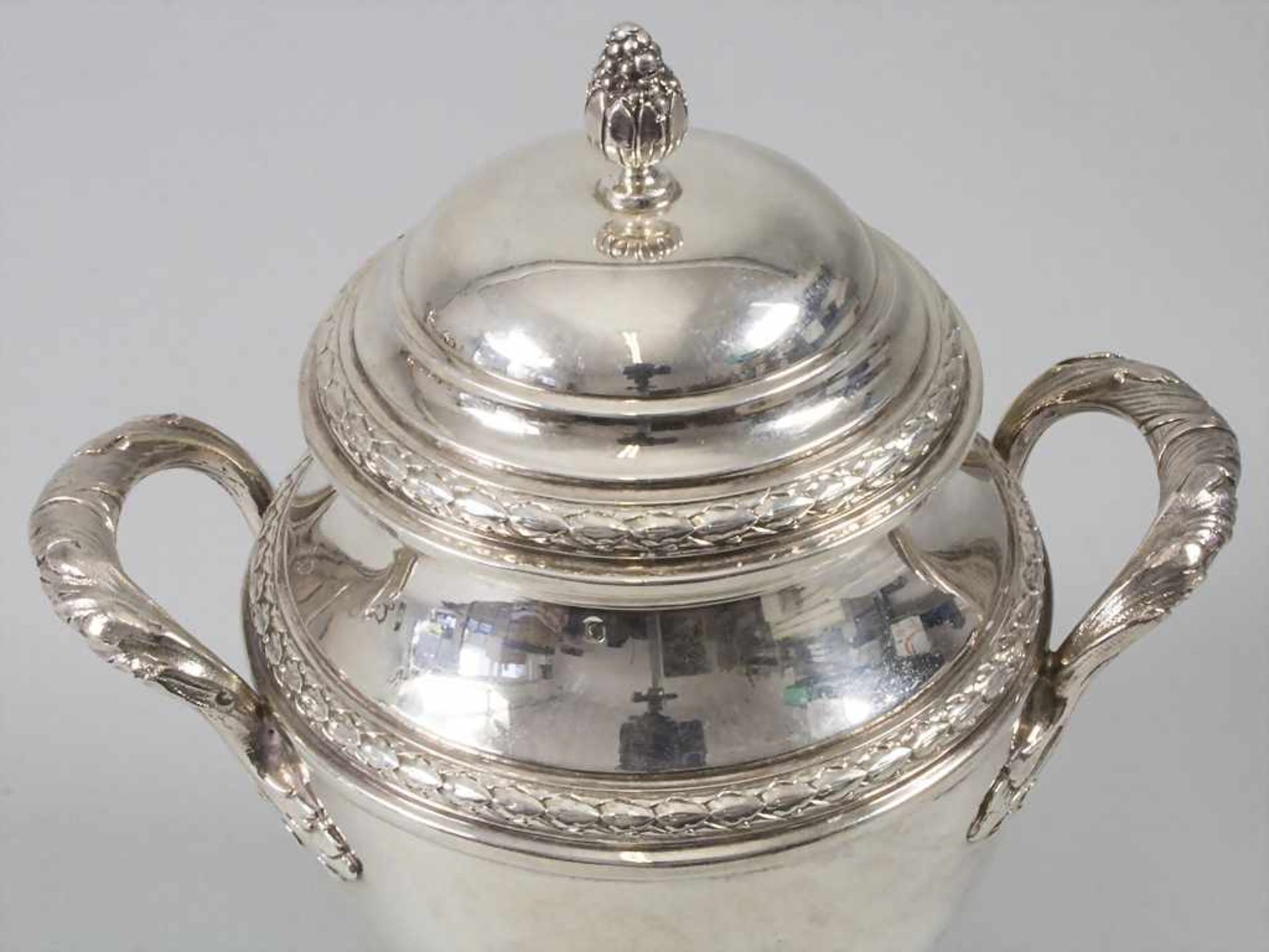 Tee- und Kaffeekern / An Art Déco silver tea and coffee set, Longnet & Bardiès, Paris, 1887- - Bild 21 aus 29