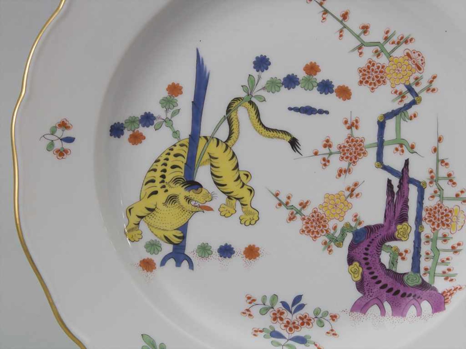 Teller 'Gelber Löwe' / A plate 'yellow lion', Meissen, 20. Jh. - Bild 2 aus 5