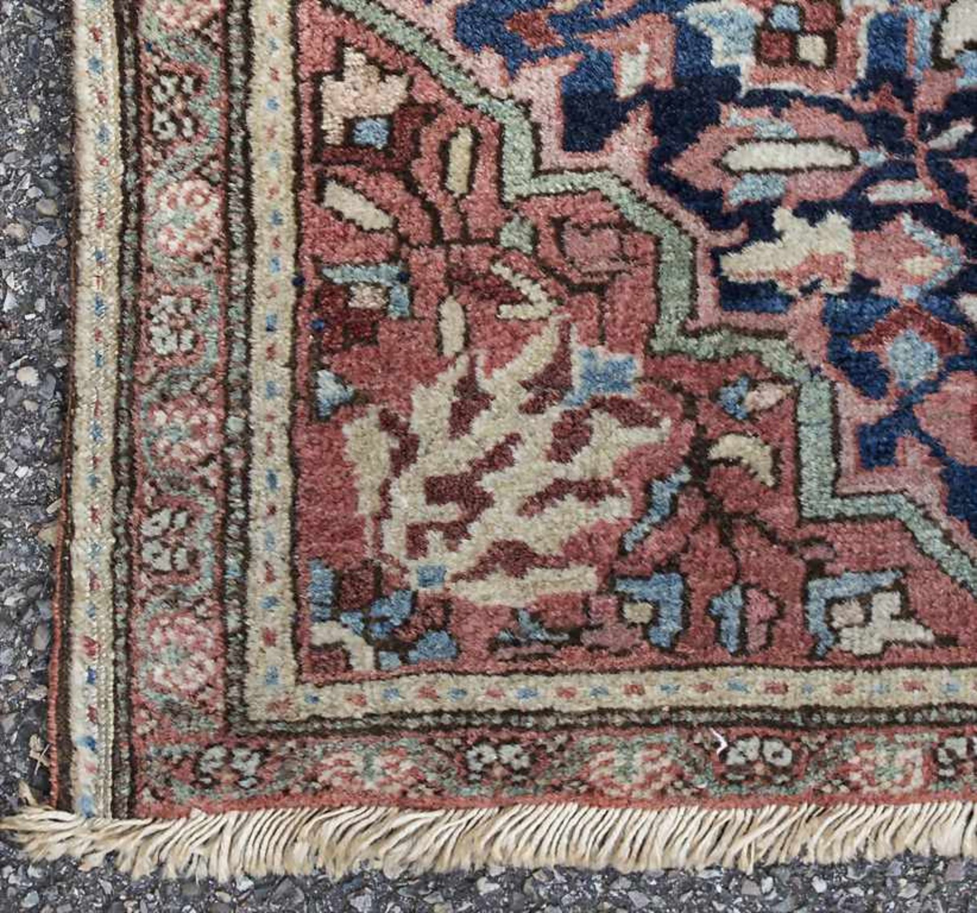 Orientteppich / An oriental carpet - Bild 2 aus 4