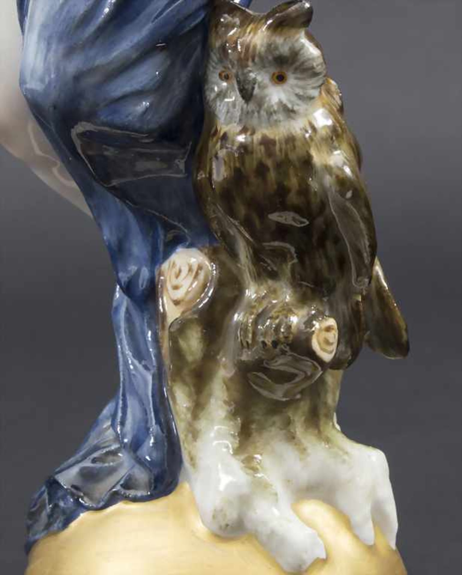 Allegorische Figur 'Die Nacht' / An allegorical figure depicting 'The night', Meissen, um - Bild 6 aus 8