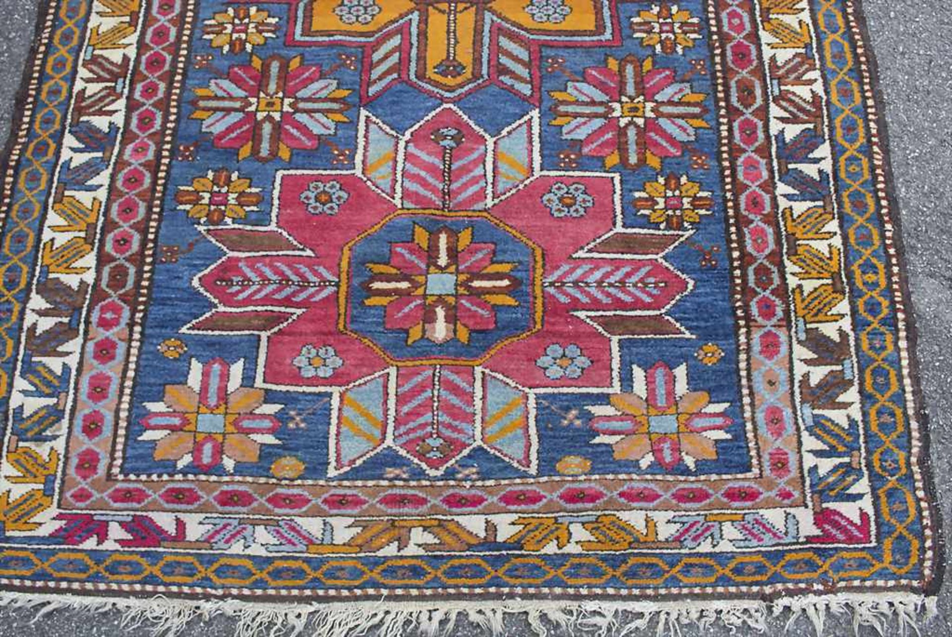 Orientteppich / An oriental carpet - Bild 2 aus 5