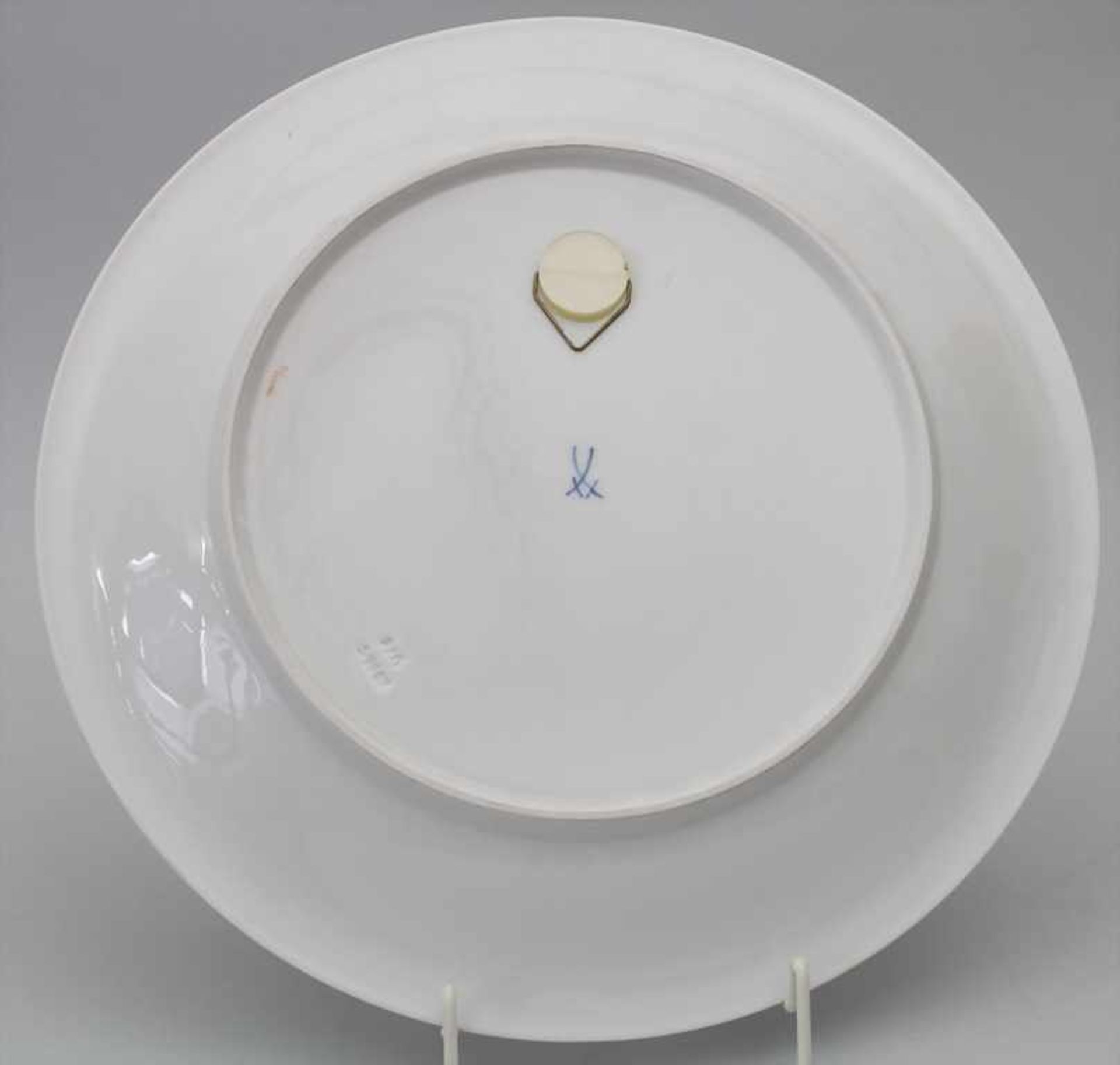 2 Prunkplatten / 2 large serving platters, Meissen, 20. Jh. - Bild 9 aus 9