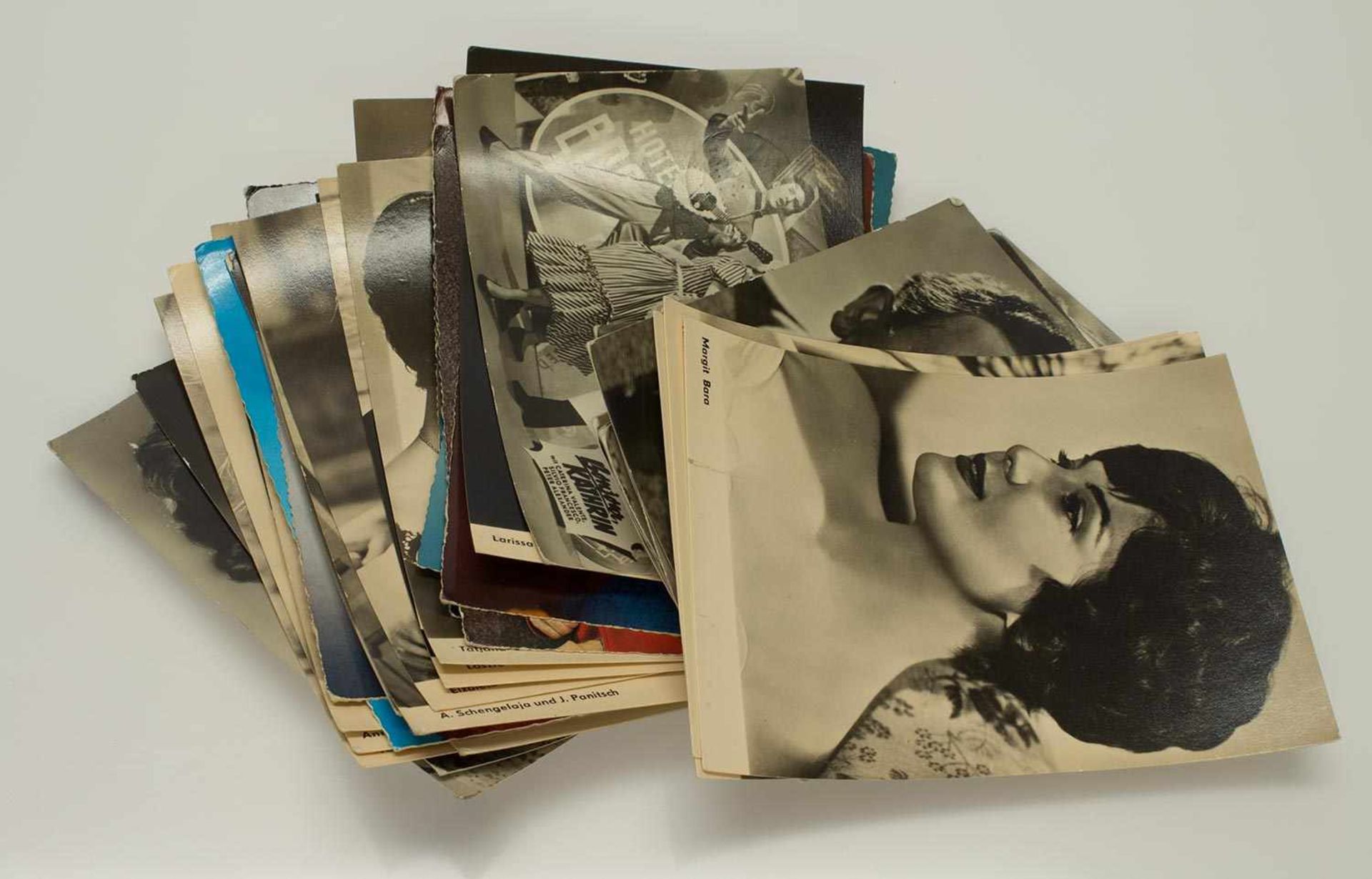 Lot Postkarten35 Stück, Schauspielerinnen und Schauspieler der 1950er/ 1960er Jahre
